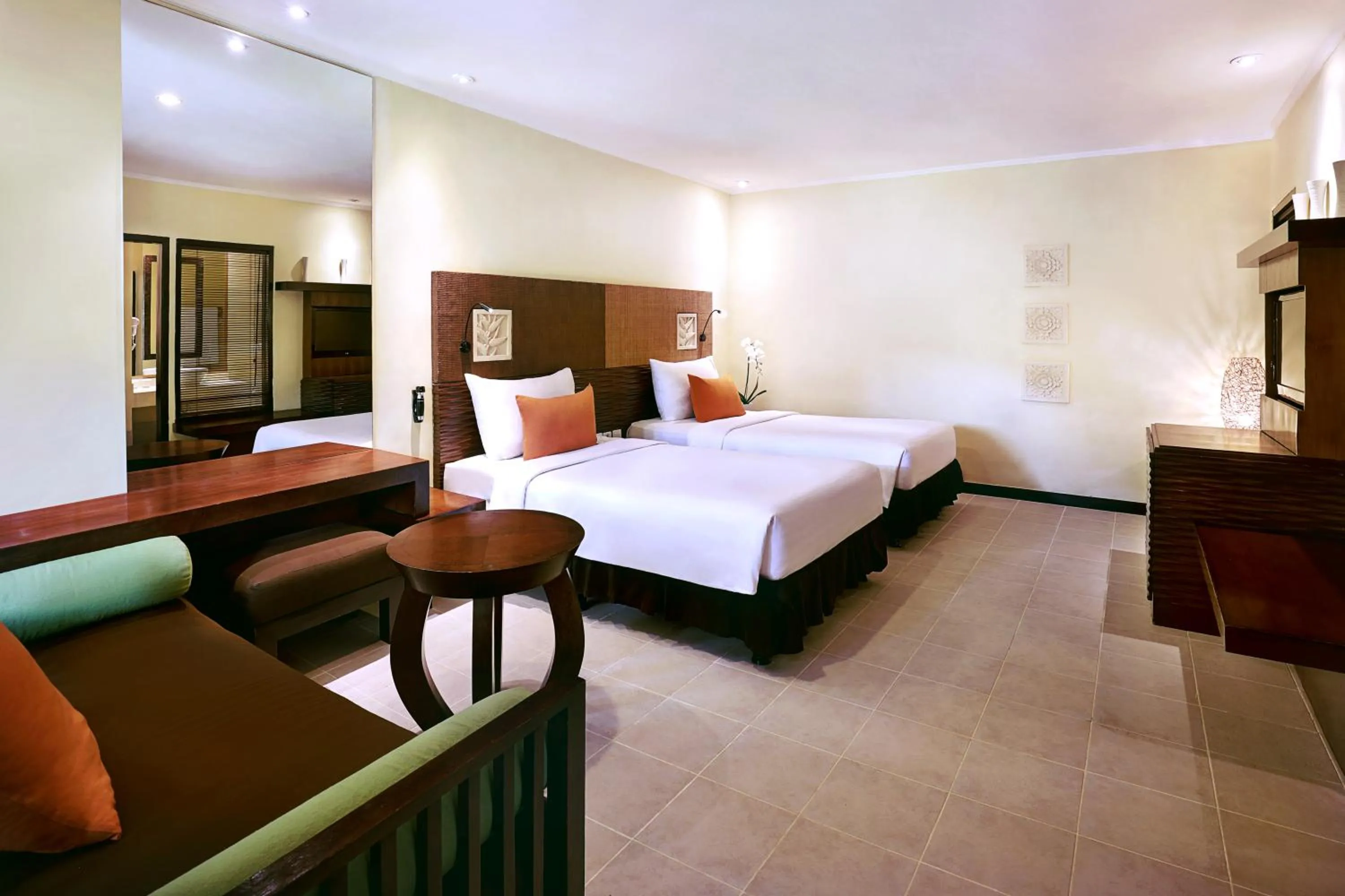 Bedroom, Bed in Mercure Resort Sanur