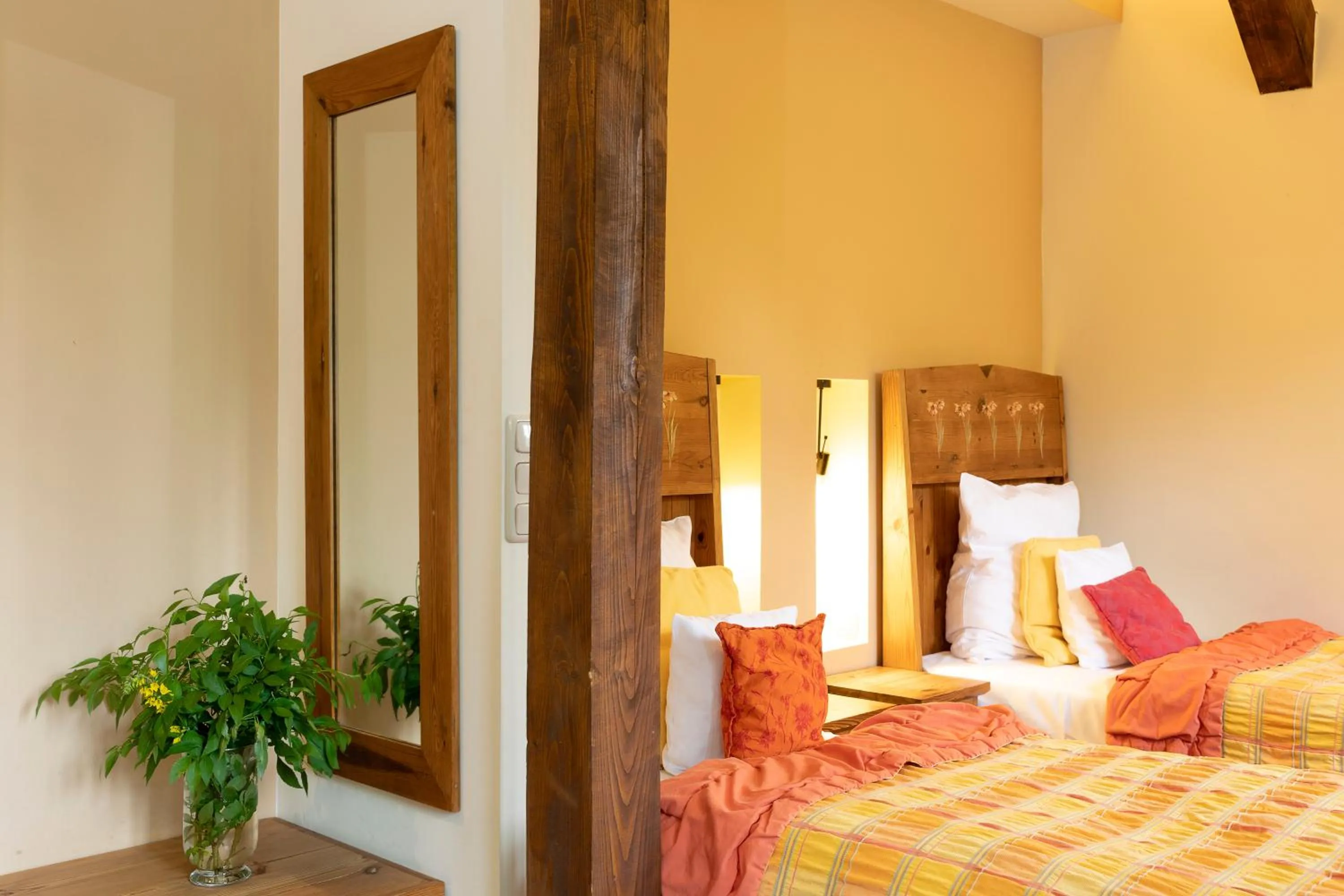 Bed in Młyn Klekotki Spa Resort