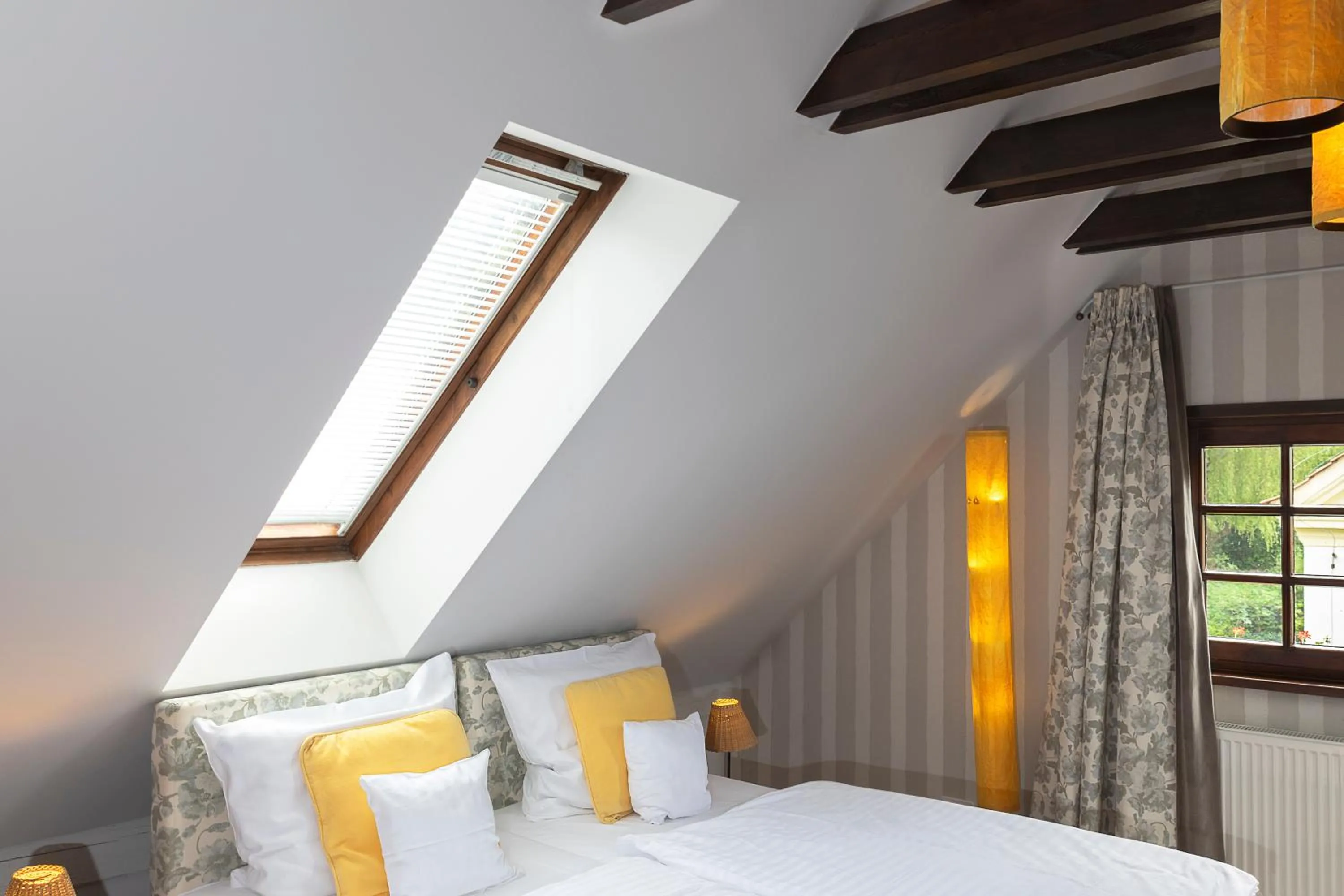 Bed in Młyn Klekotki Spa Resort