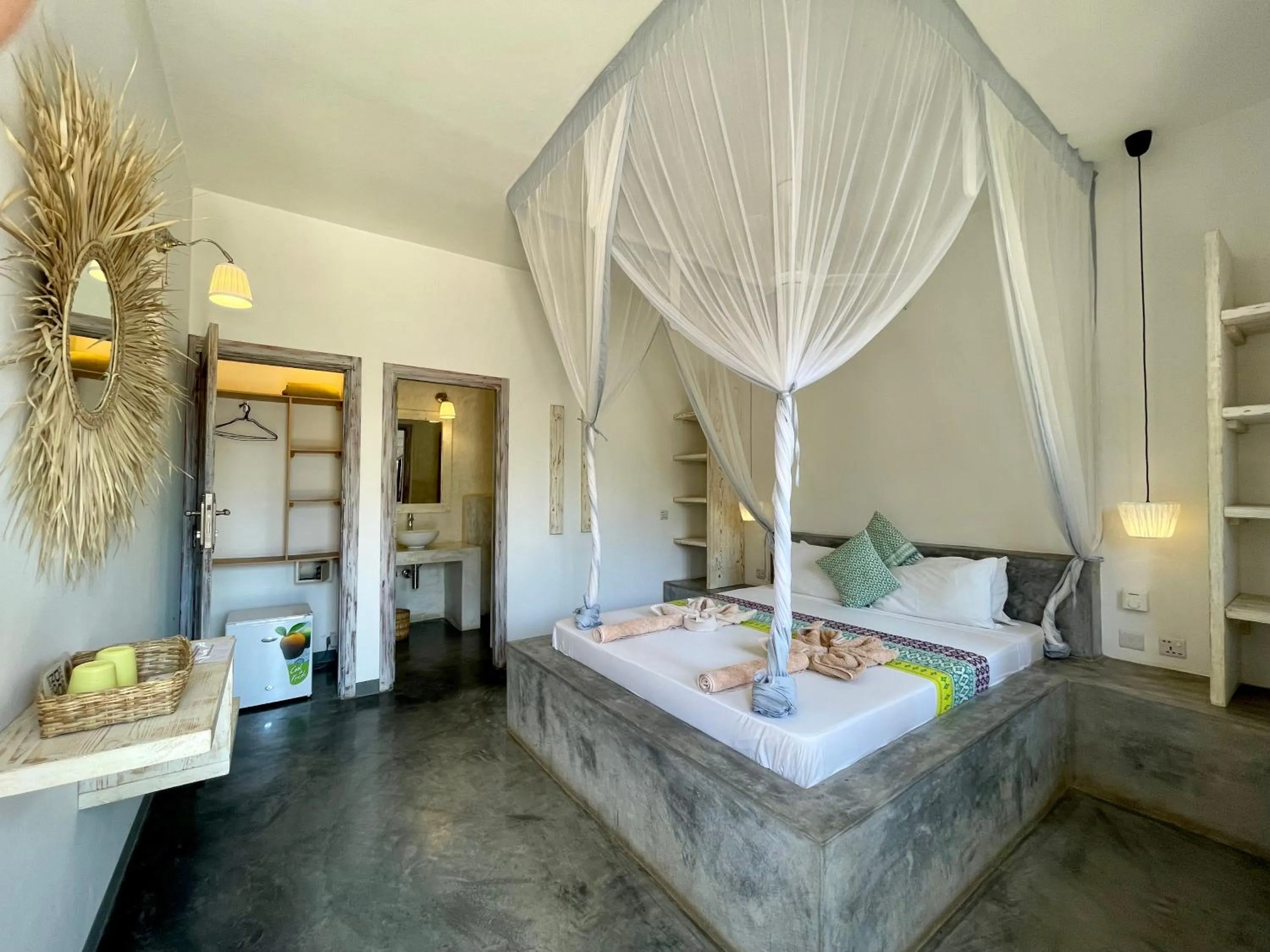 Photo of the whole room, Bed in Villa Huruma