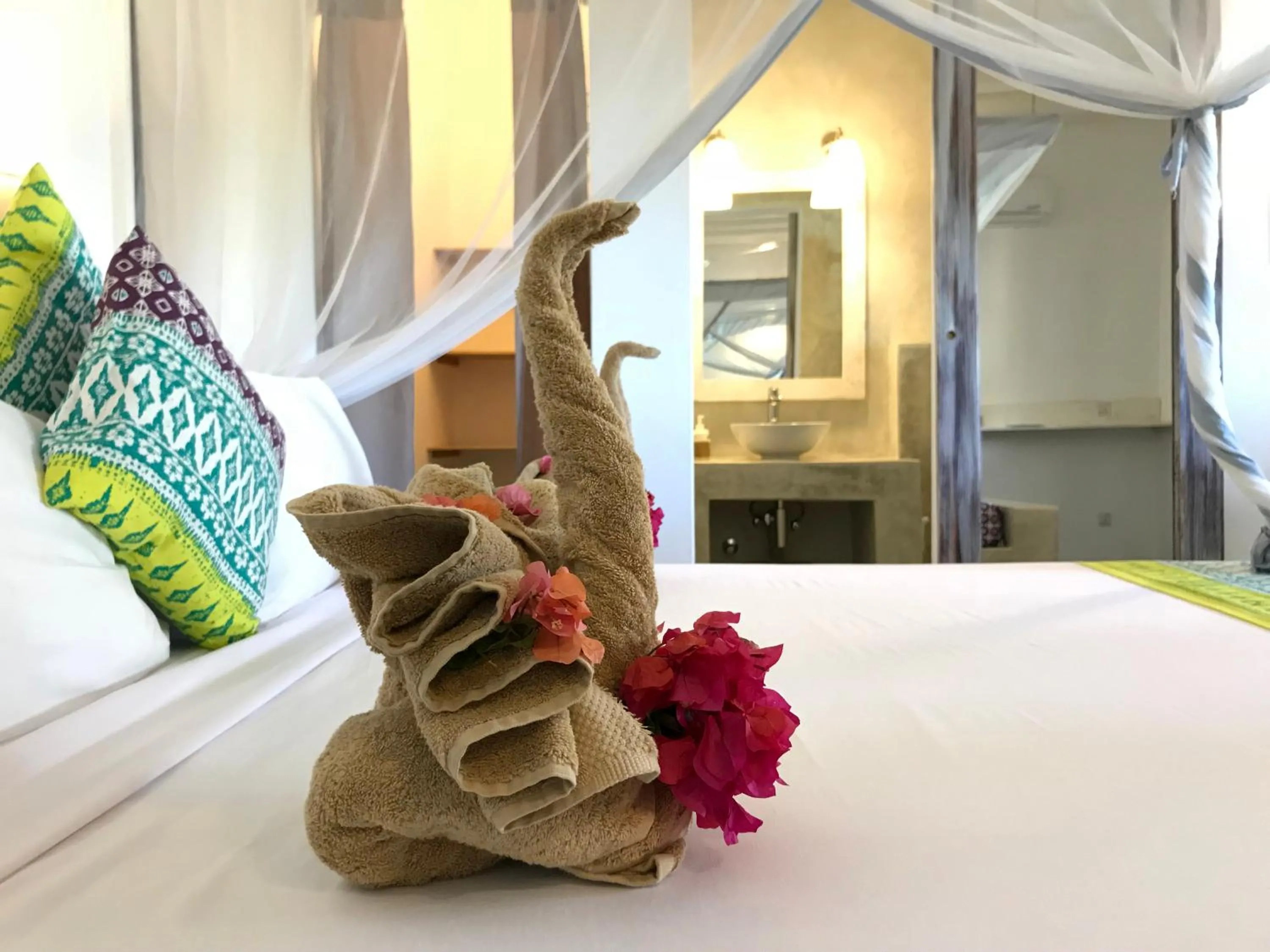 Decorative detail, Bed in Villa Huruma