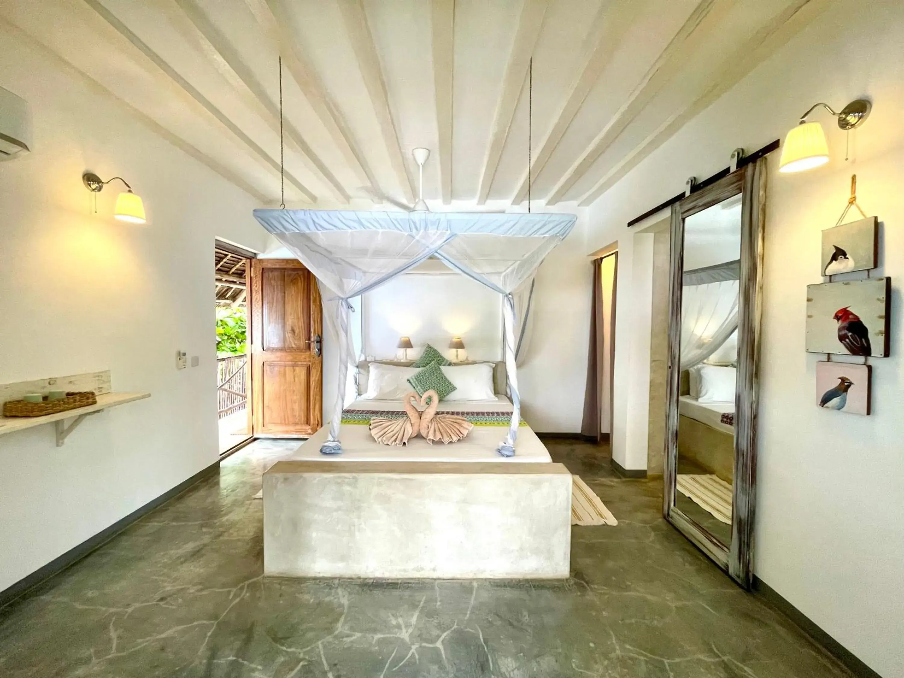 Deluxe Double Room with Balcony and Partial Sea View - single occupancy in Villa Huruma Deluxe Double Room with Balcony and Partial Sea View - single occupancy in Villa Huruma