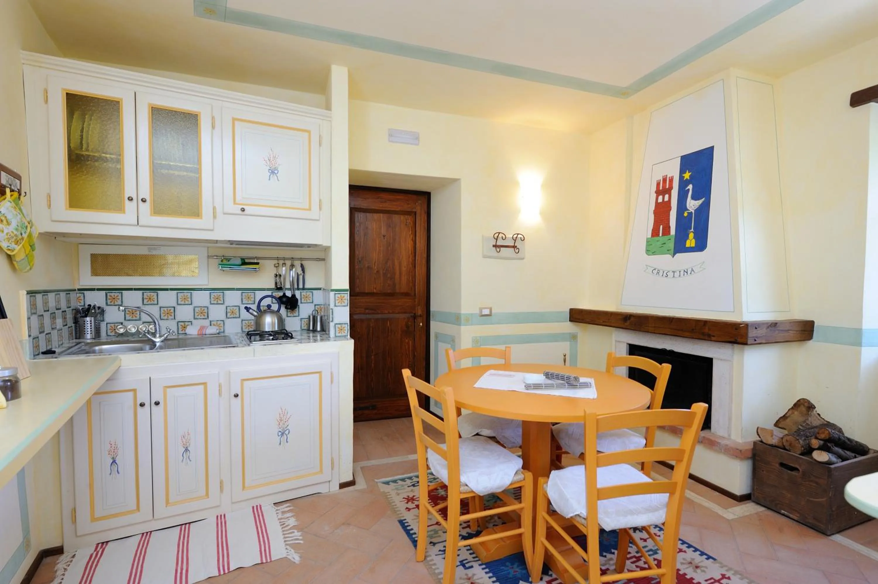 fireplace in Torre Del Nera Albergo diffuso & Spa