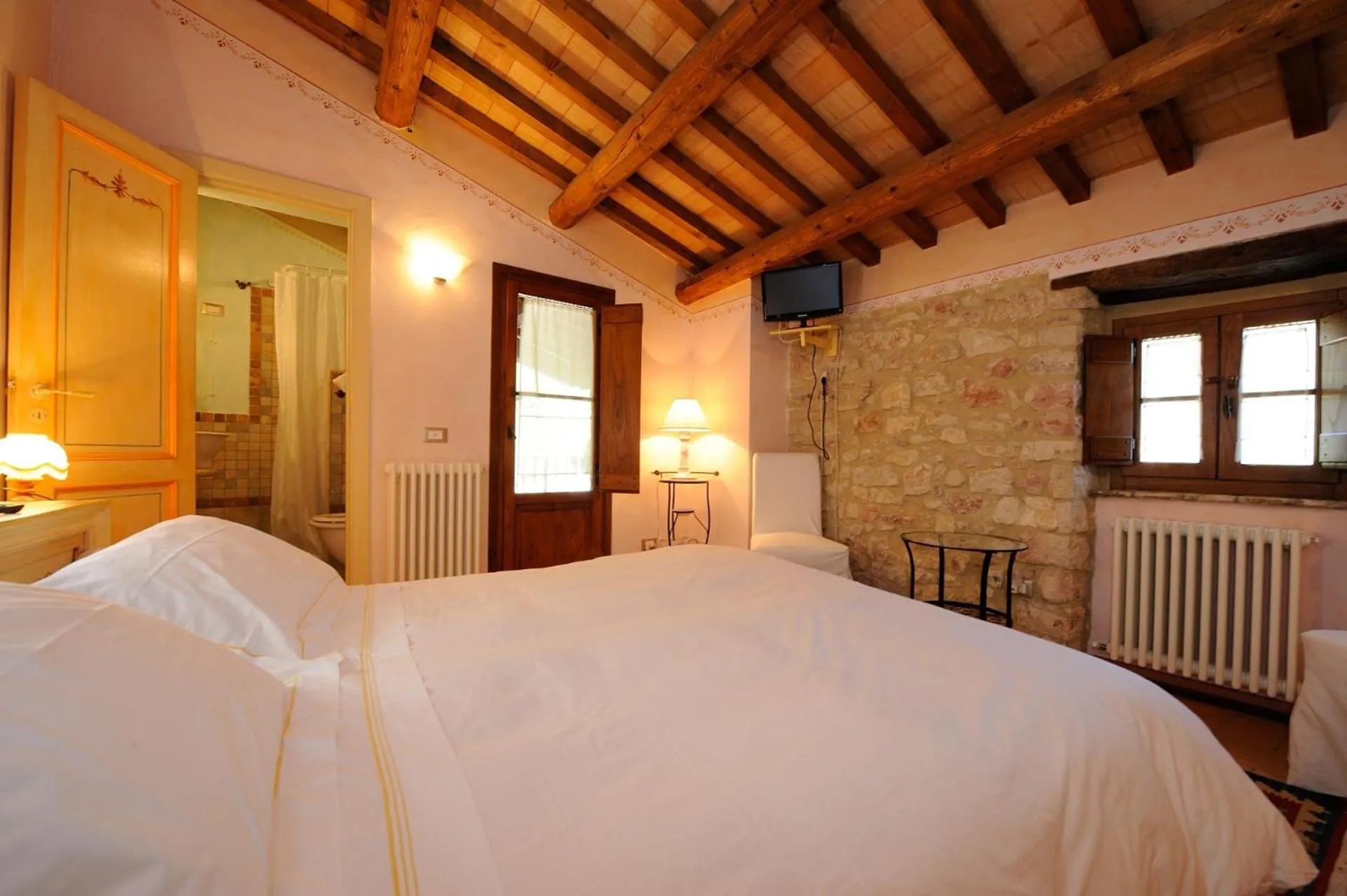 Bedroom, Bed in Torre Del Nera Albergo diffuso & Spa