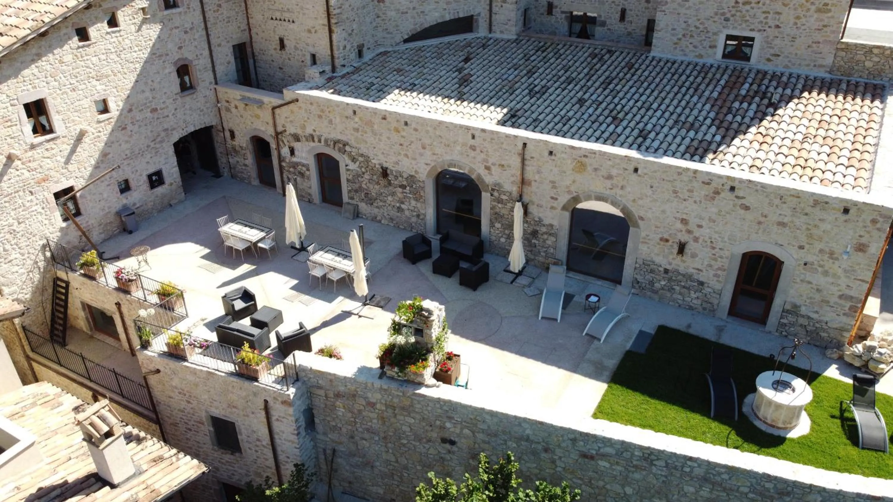 Restaurant/places to eat in Torre Del Nera Albergo diffuso & Spa