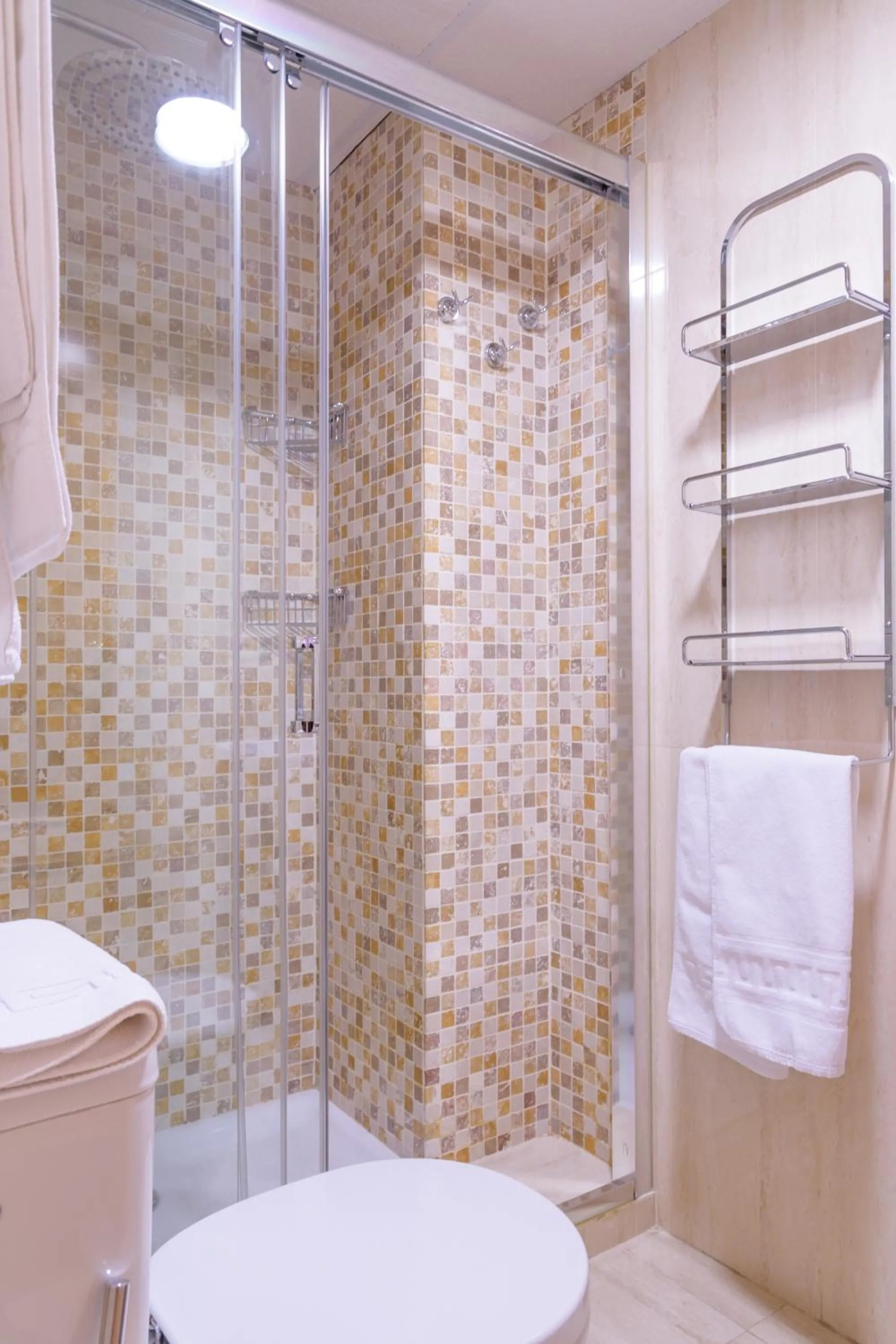 Decorative detail in Casa de Reyes