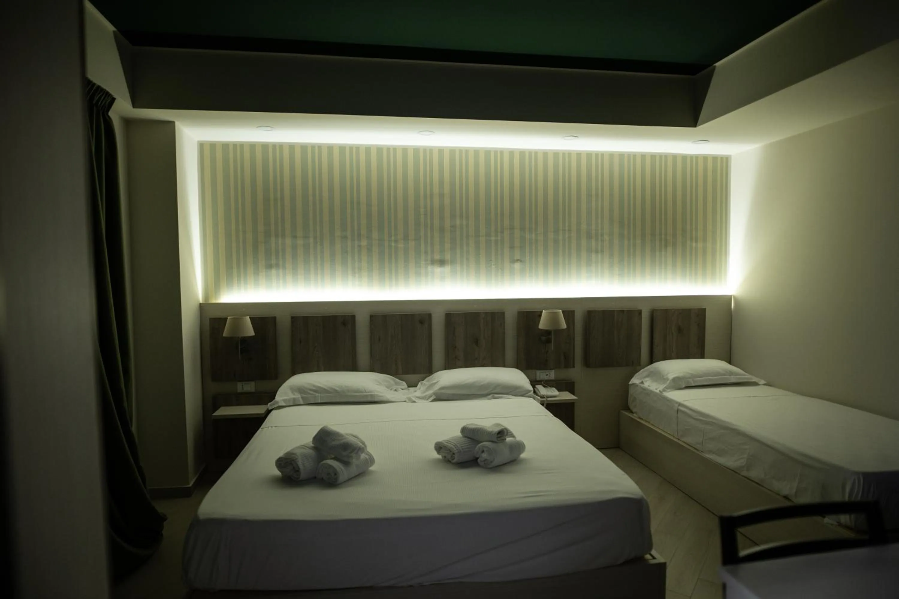 Bed in Hotel Cliché