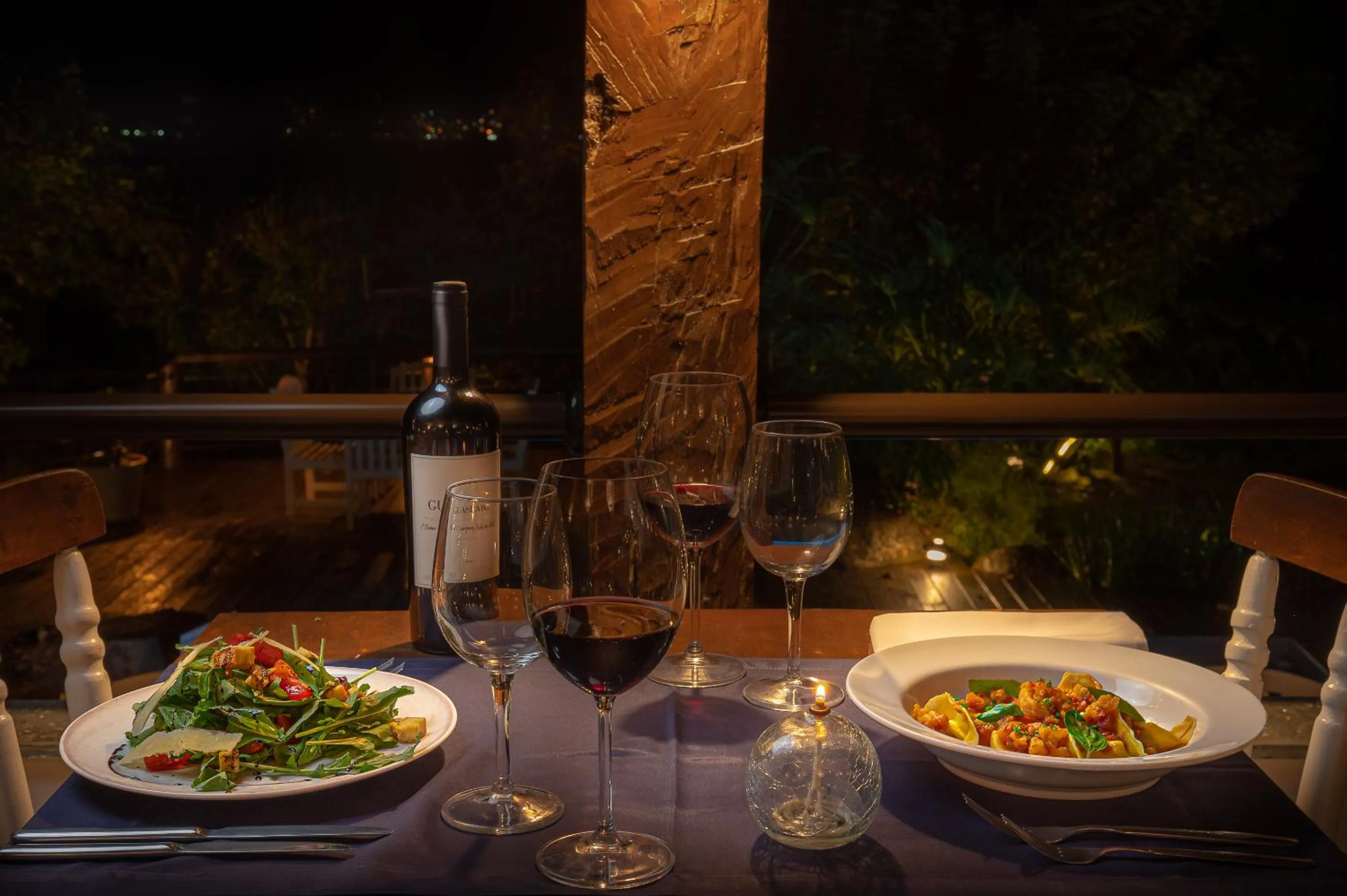 Dinner in Porto Pacuíba Hotel