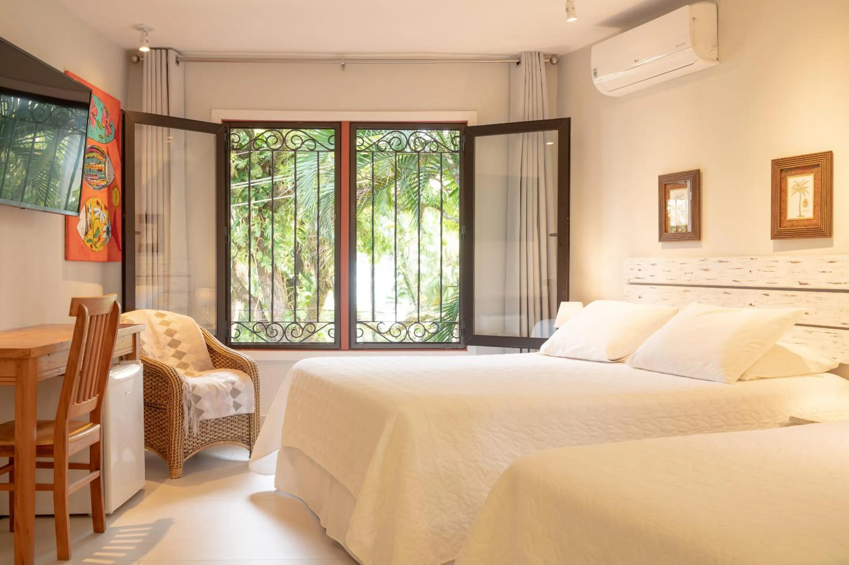 Bedroom, Bed in Porto Pacuíba Hotel