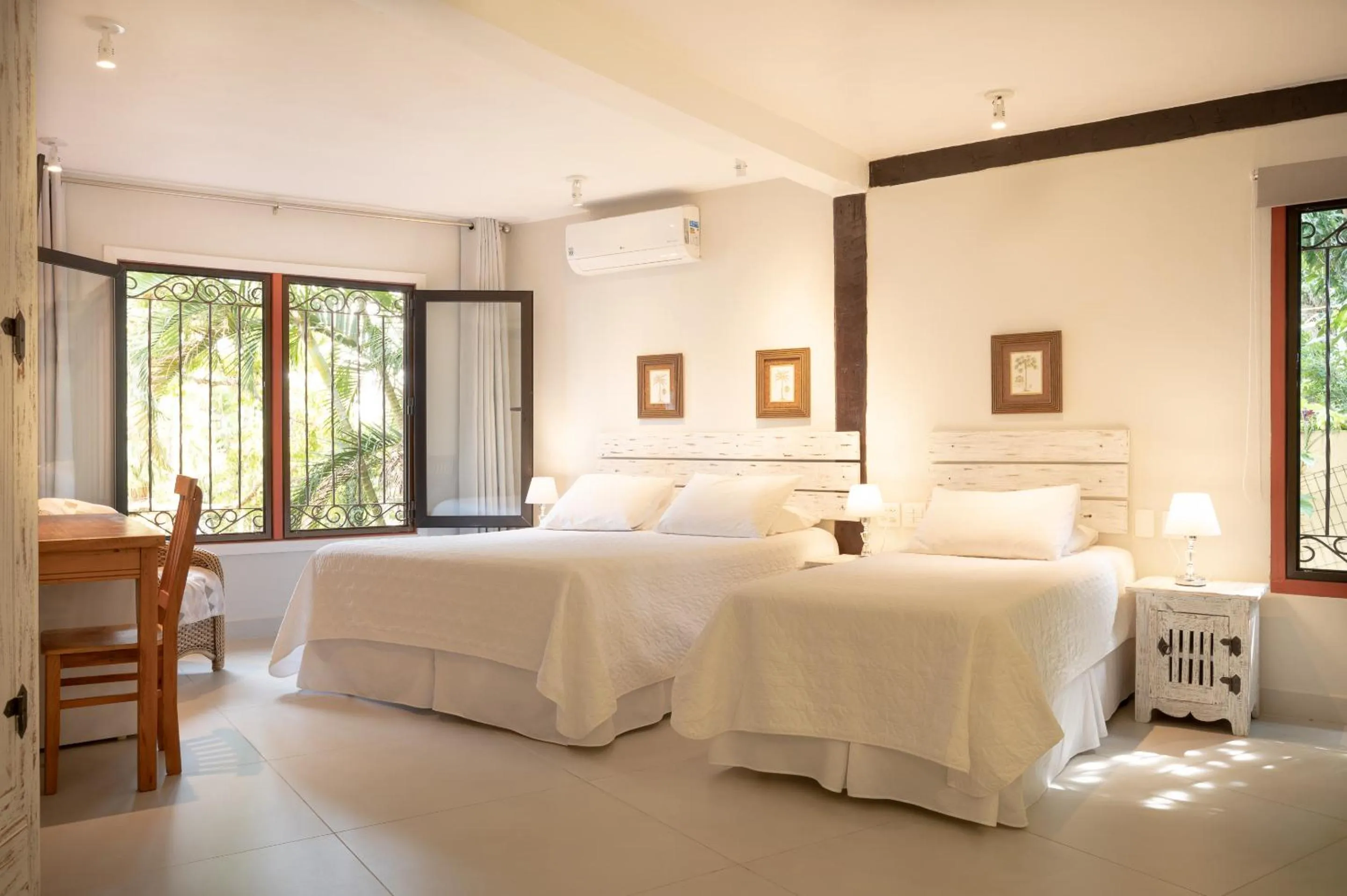 Bedroom, Bed in Porto Pacuíba Hotel