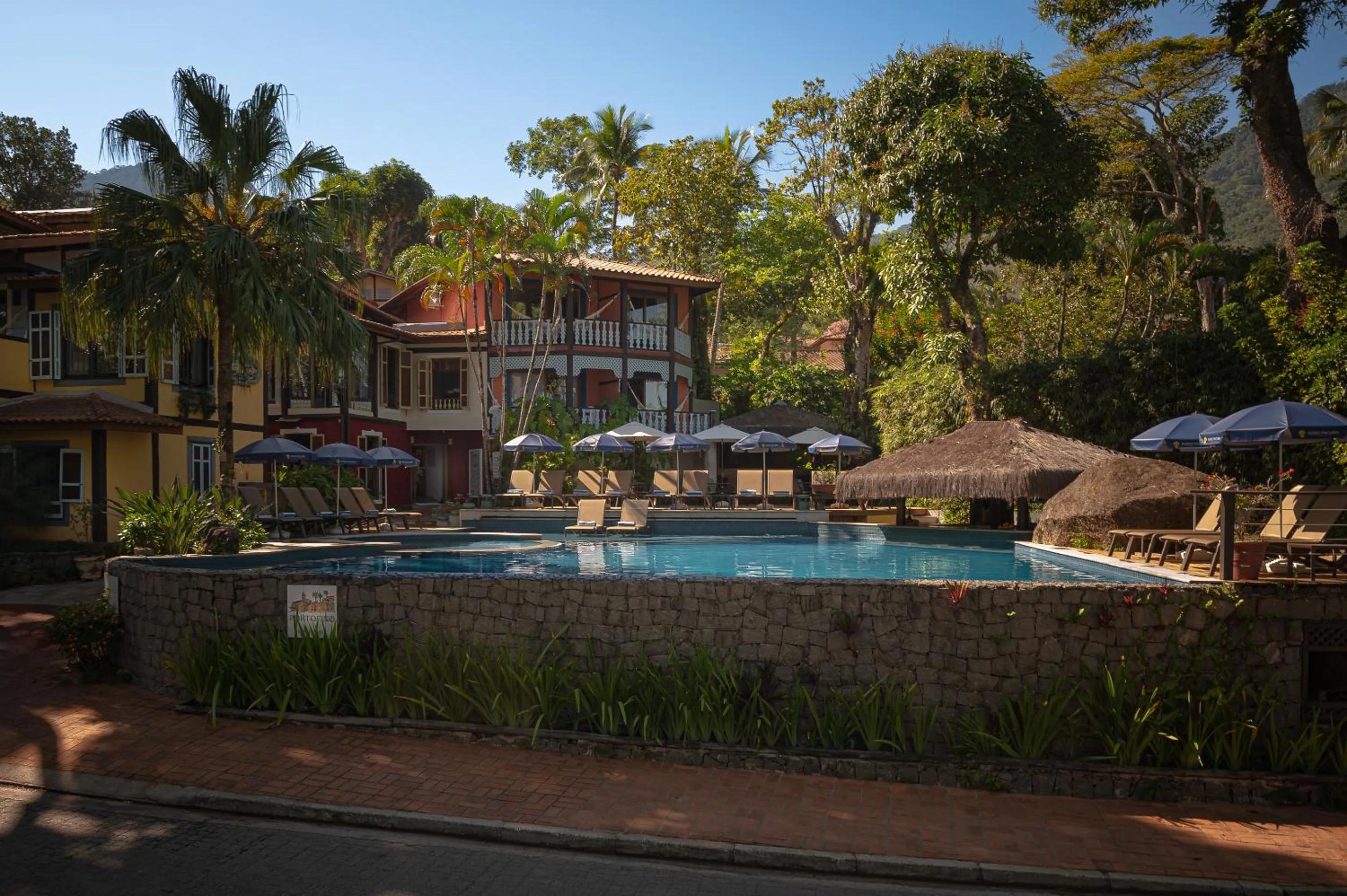 Facade/entrance in Porto Pacuíba Hotel