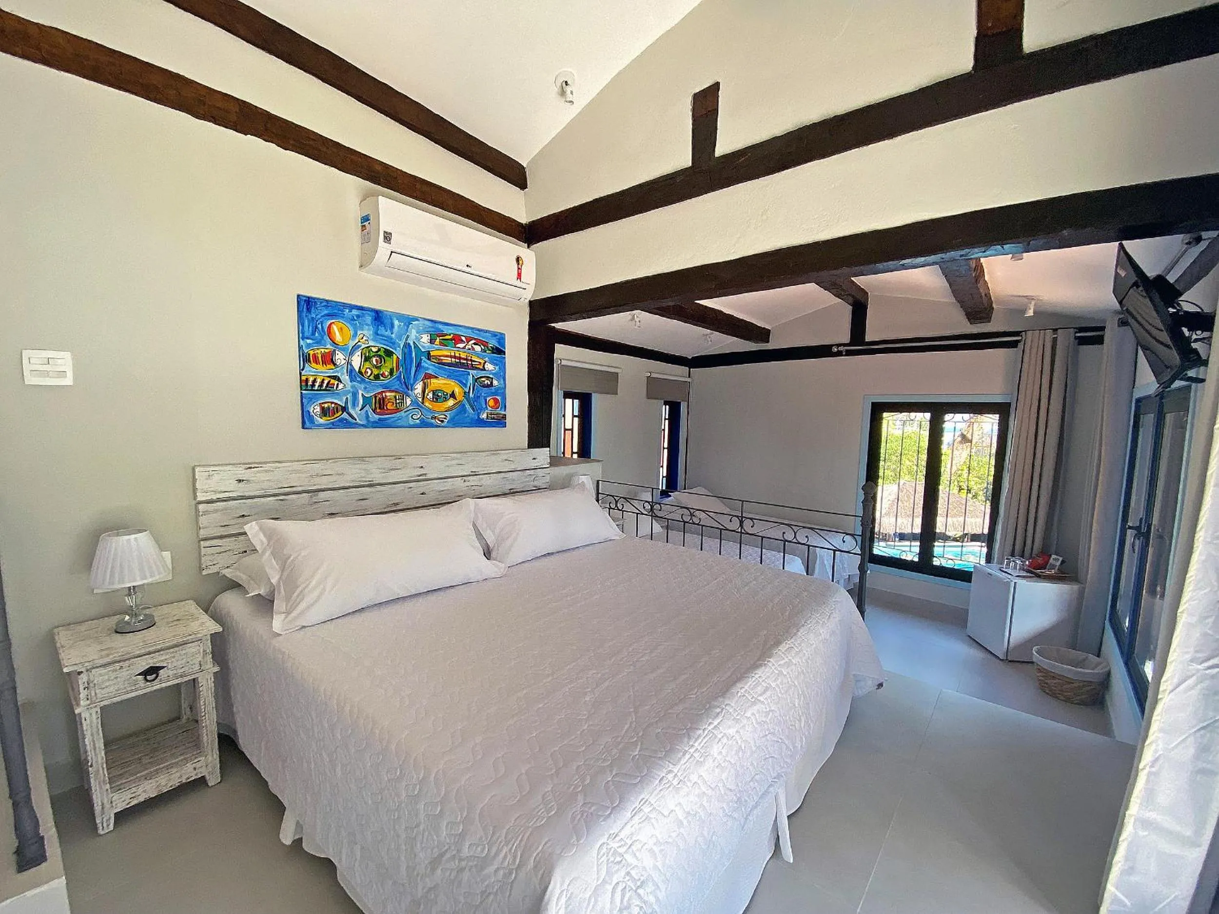 Photo of the whole room, Bed in Porto Pacuíba Hotel