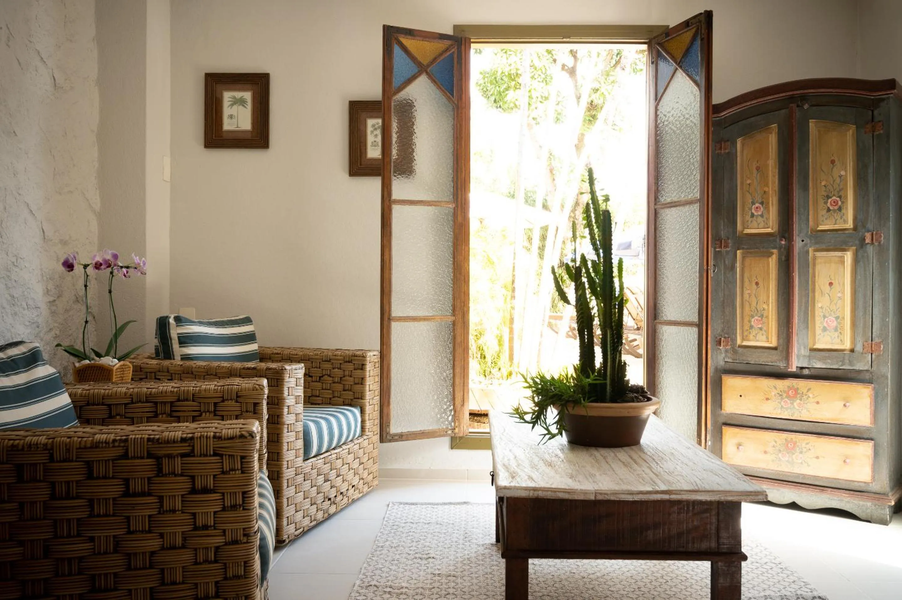 Lounge or bar in Porto Pacuíba Hotel