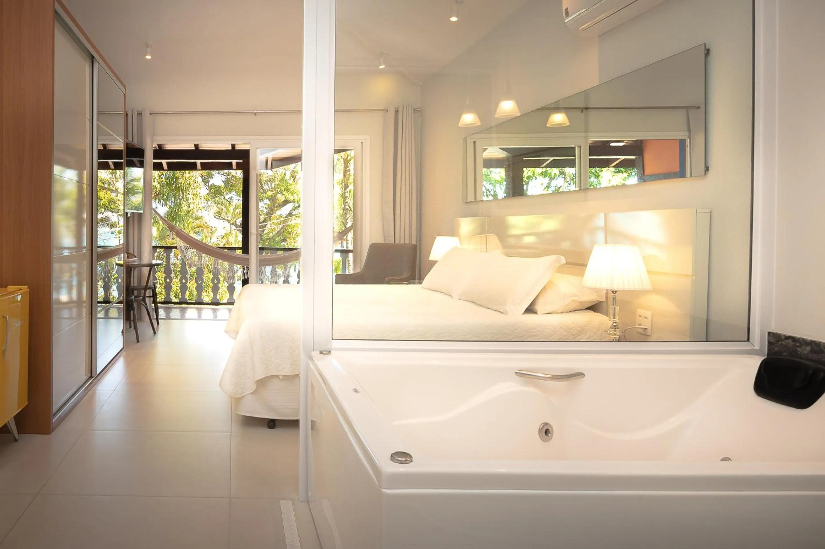 Bedroom, Bed in Porto Pacuíba Hotel