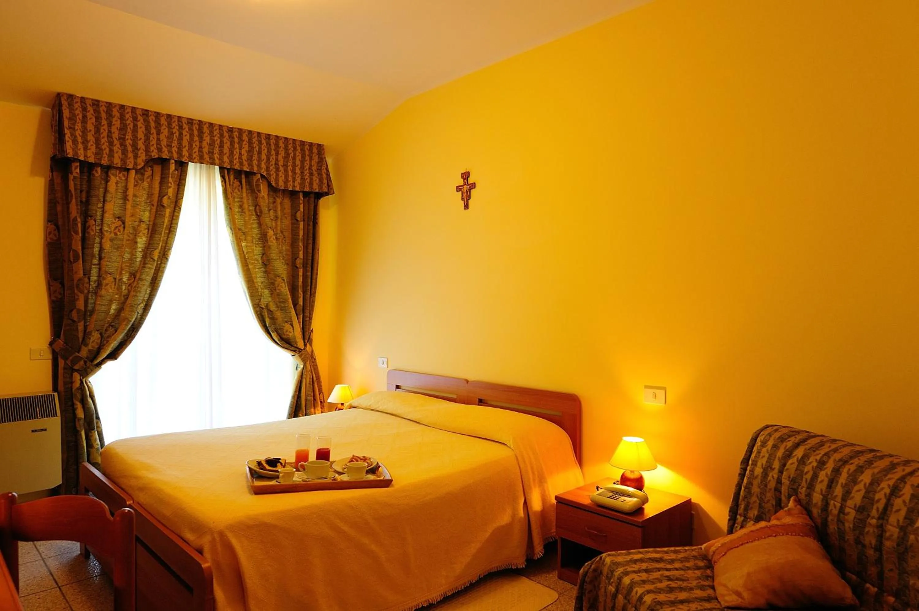 Photo of the whole room, Bed in Colle Degli Olivi snc