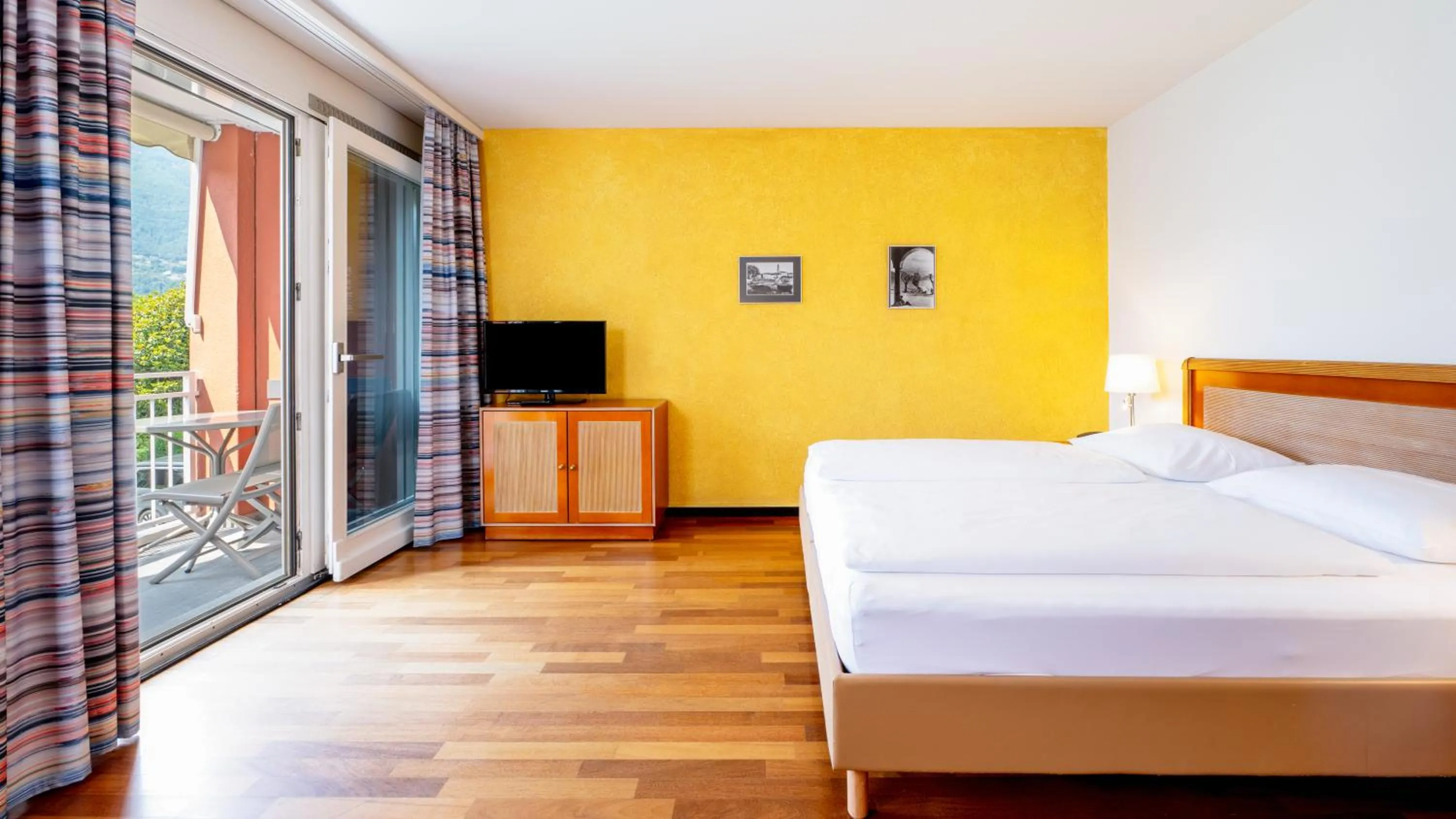 Bedroom, Bed in Hapimag Resort Ascona