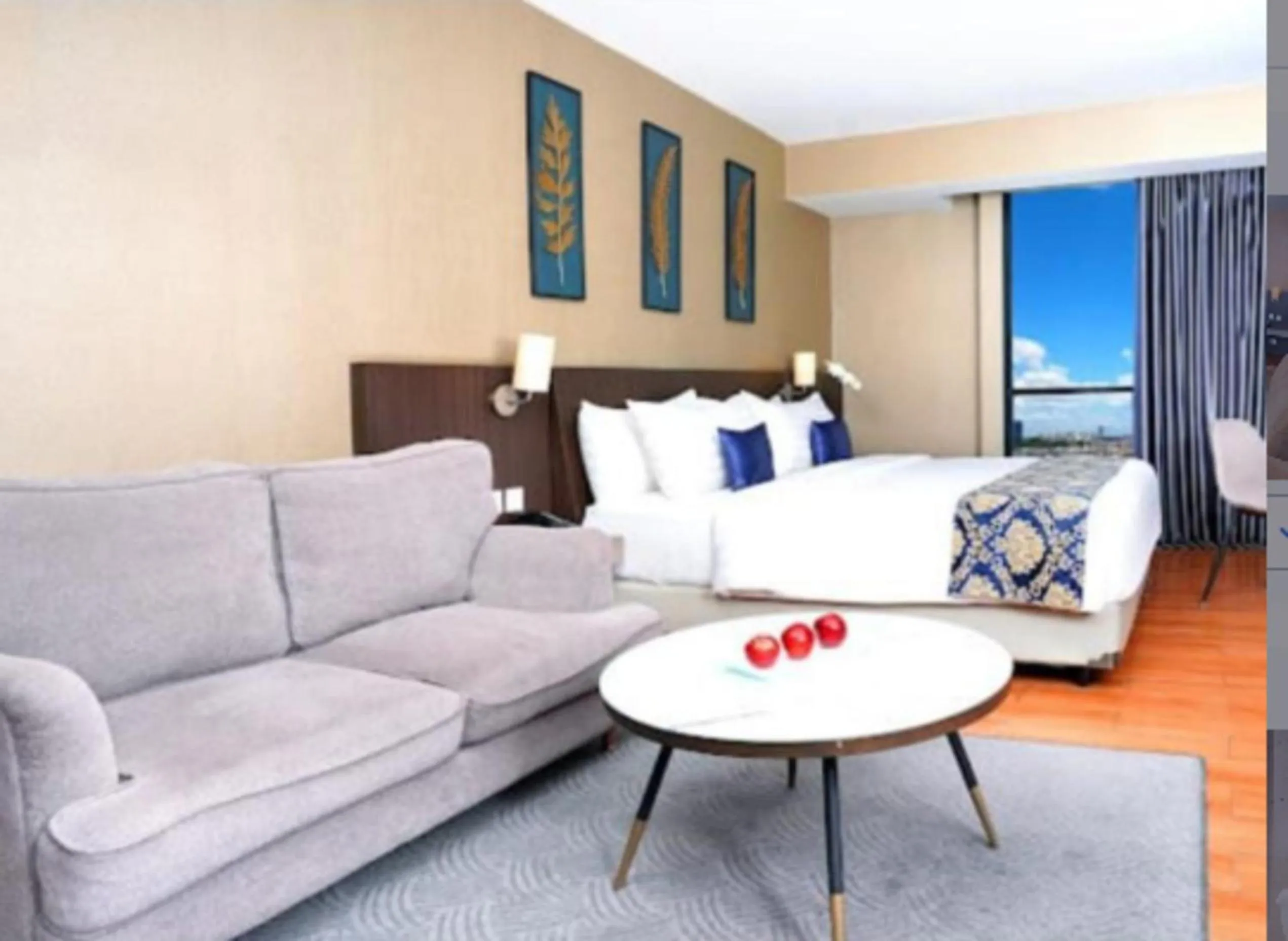 Seating area in Aston Inn Pandanaran