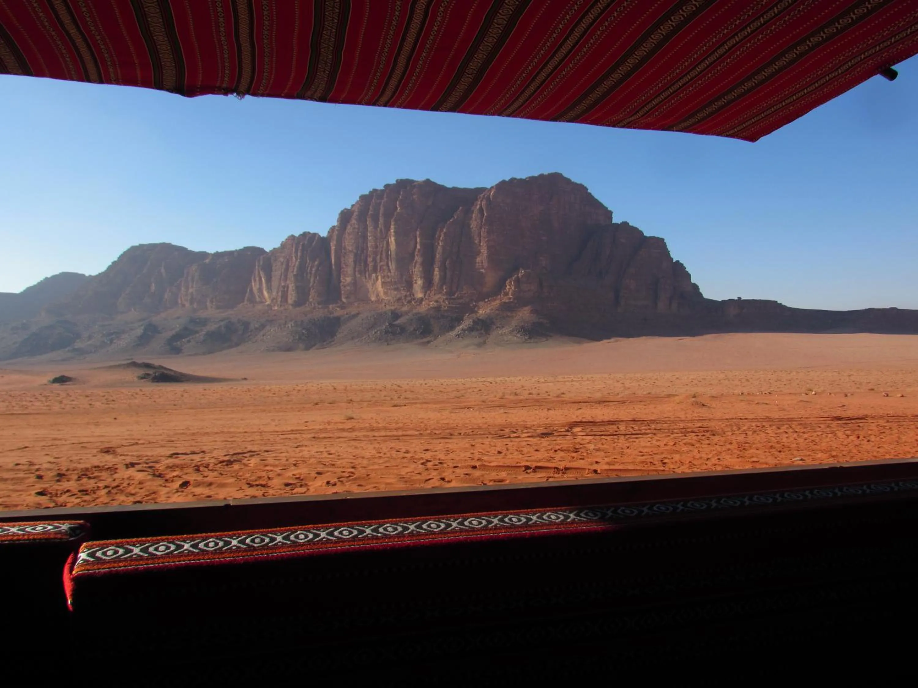 Restaurant/places to eat in Desert Moon Camp