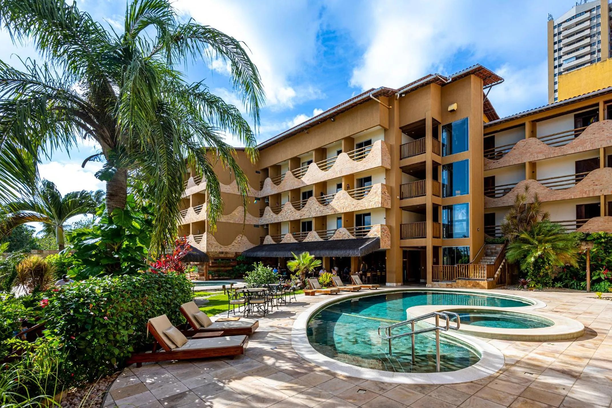 Property building in Natal Dunnas Hotel