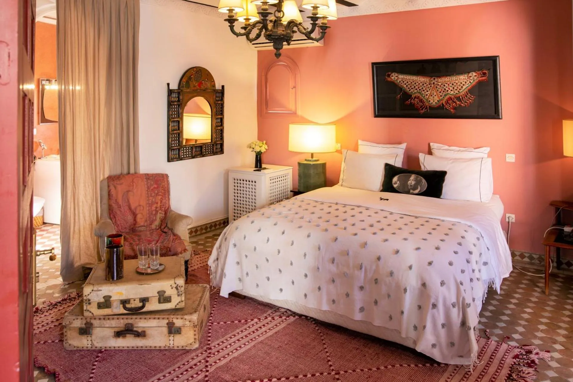 Bedroom, Bed in Indian Palace