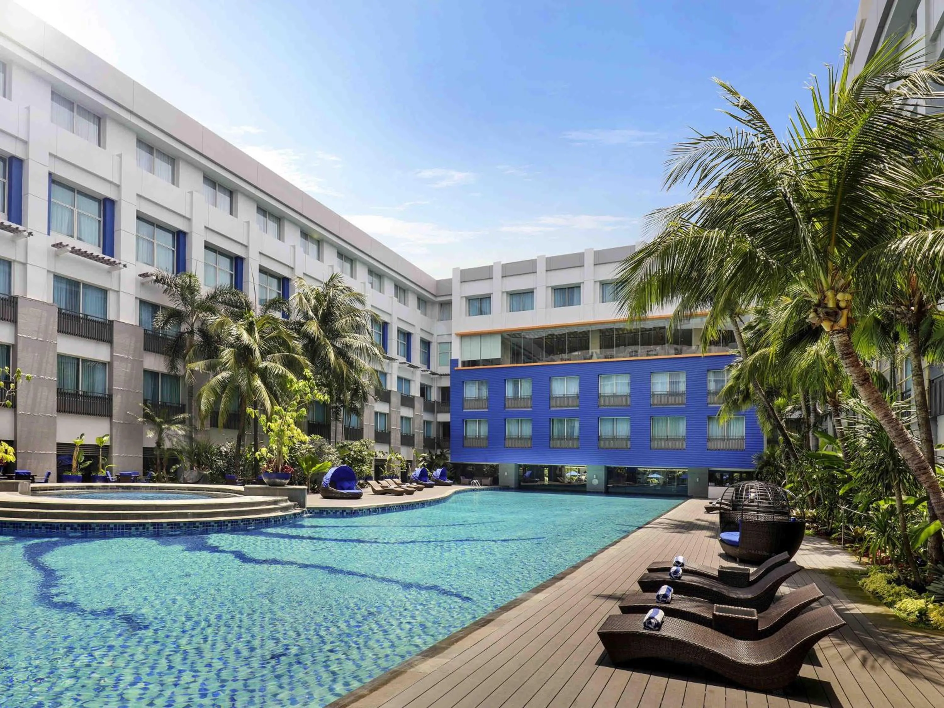 Pool view in Novotel Jakarta Mangga Dua Square