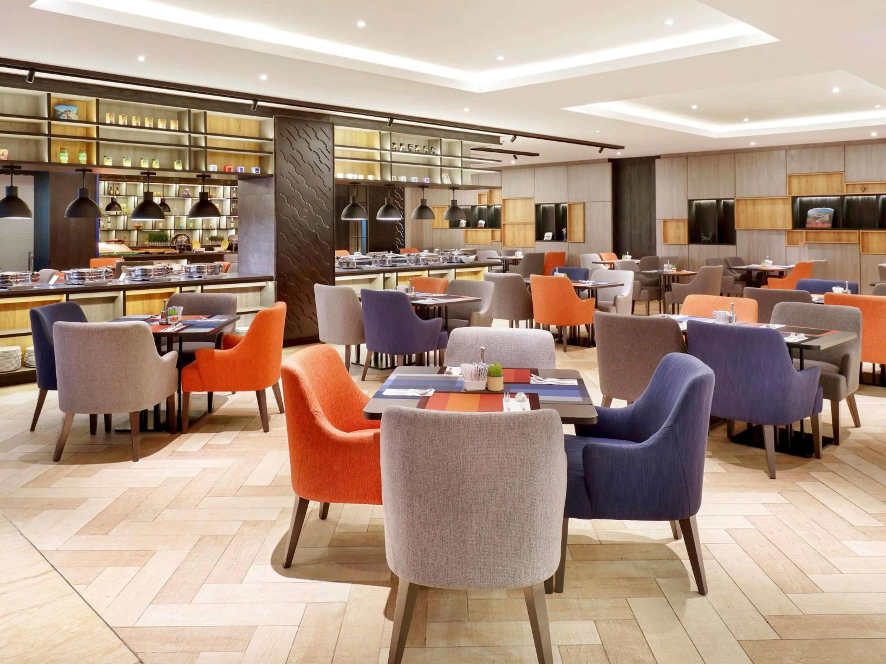 Restaurant/places to eat in Novotel Jakarta Mangga Dua Square