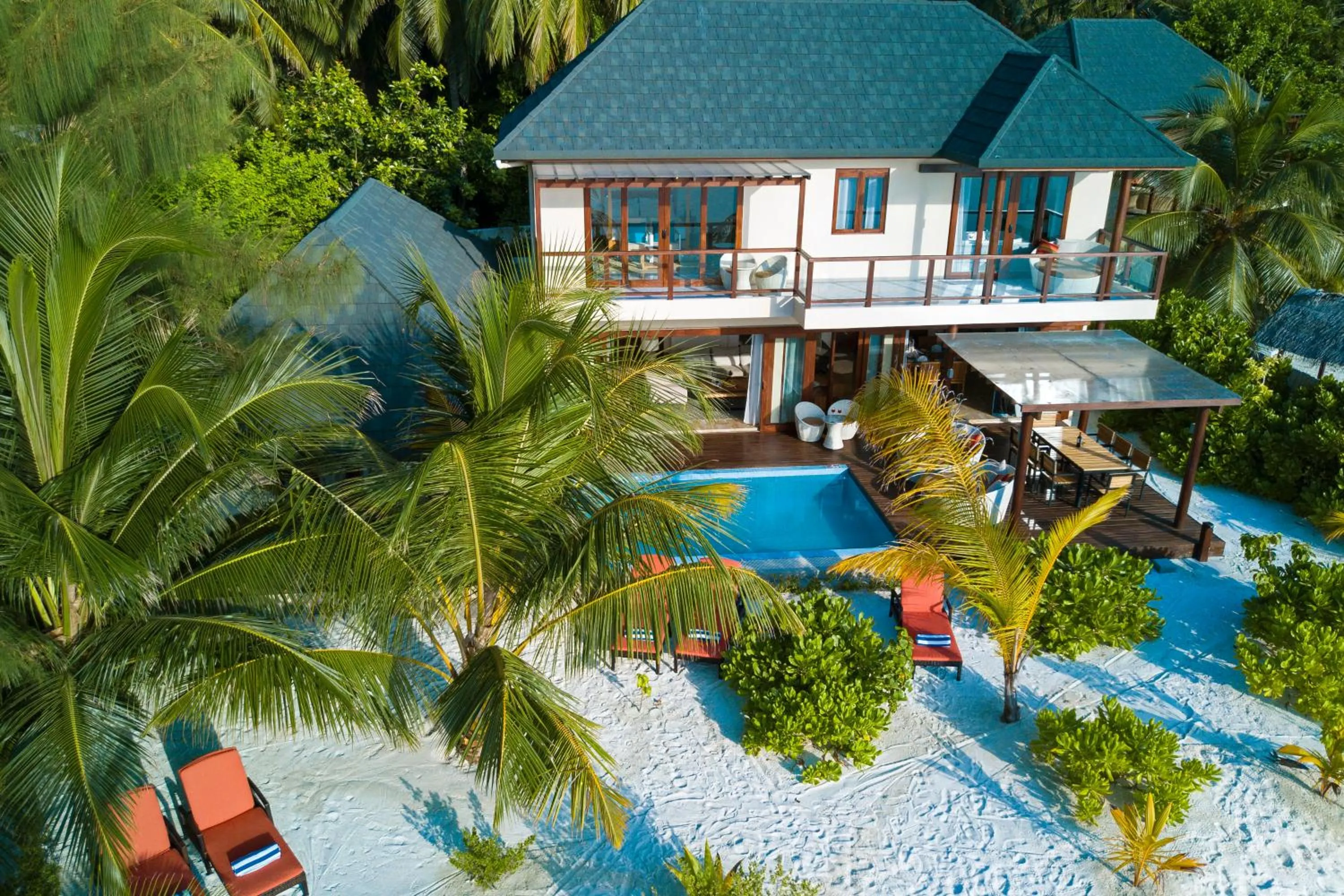 Bird's eye view in Summer Island Maldives