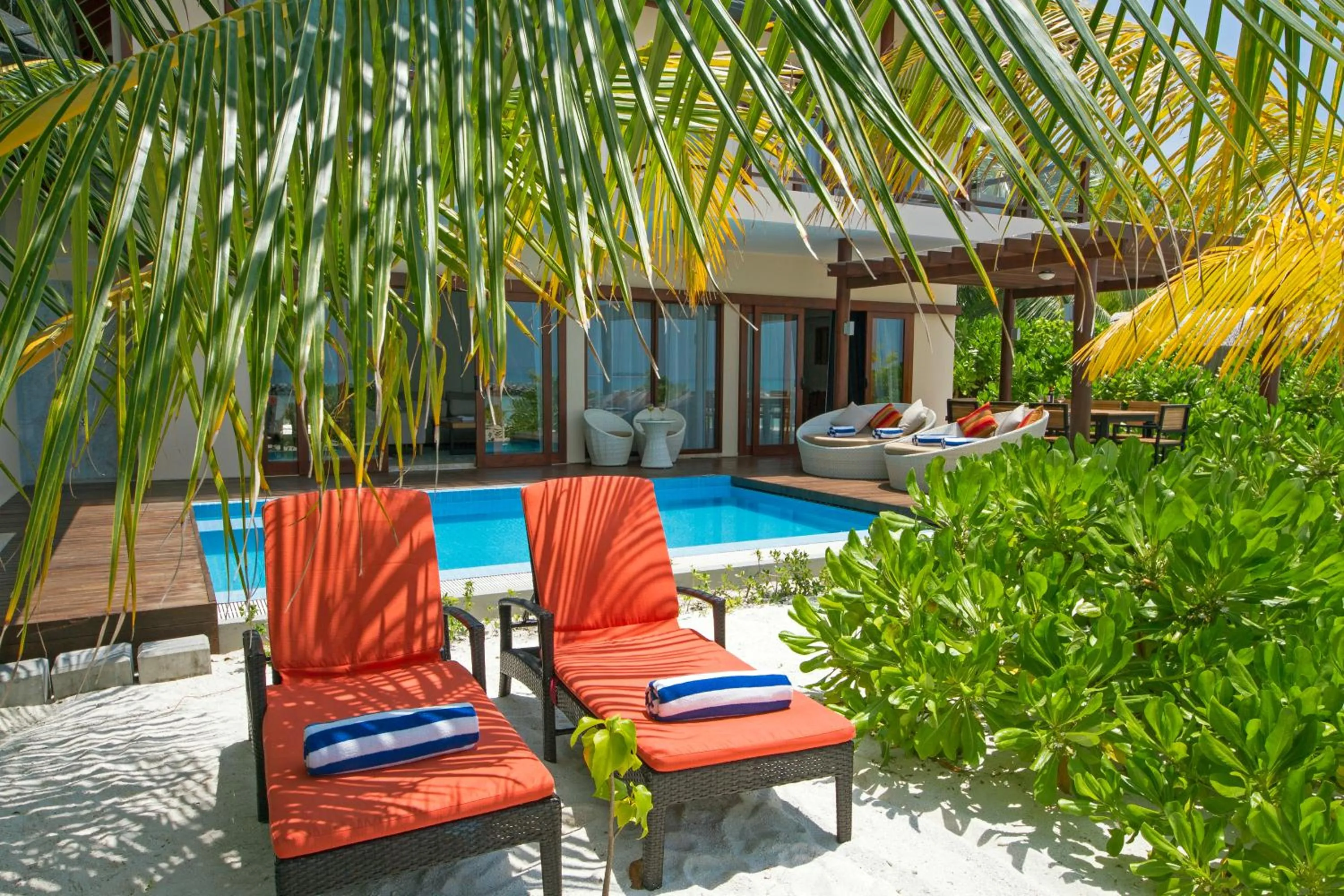 Swimming pool in Summer Island Maldives