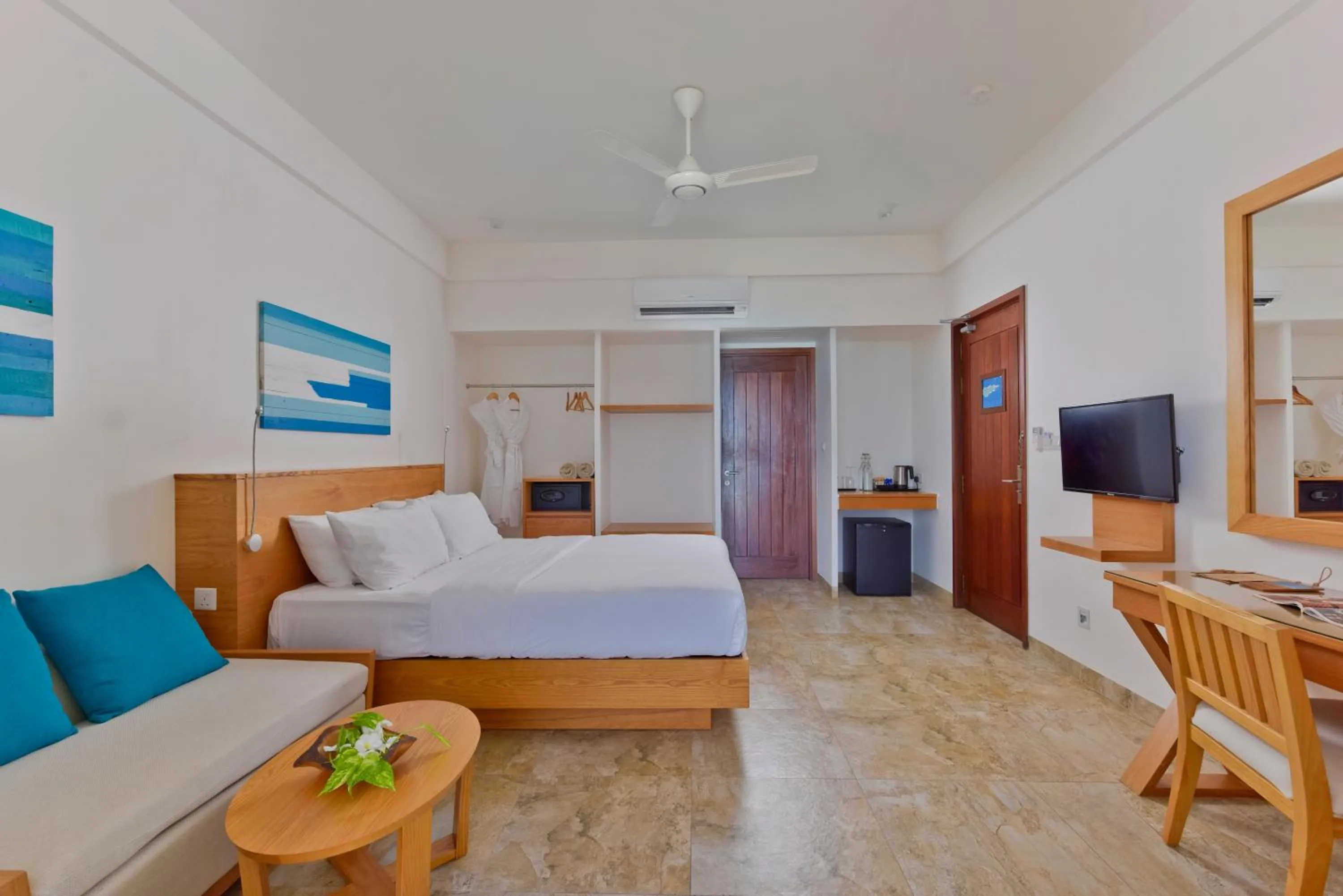 Bedroom, Bed in Summer Island Maldives