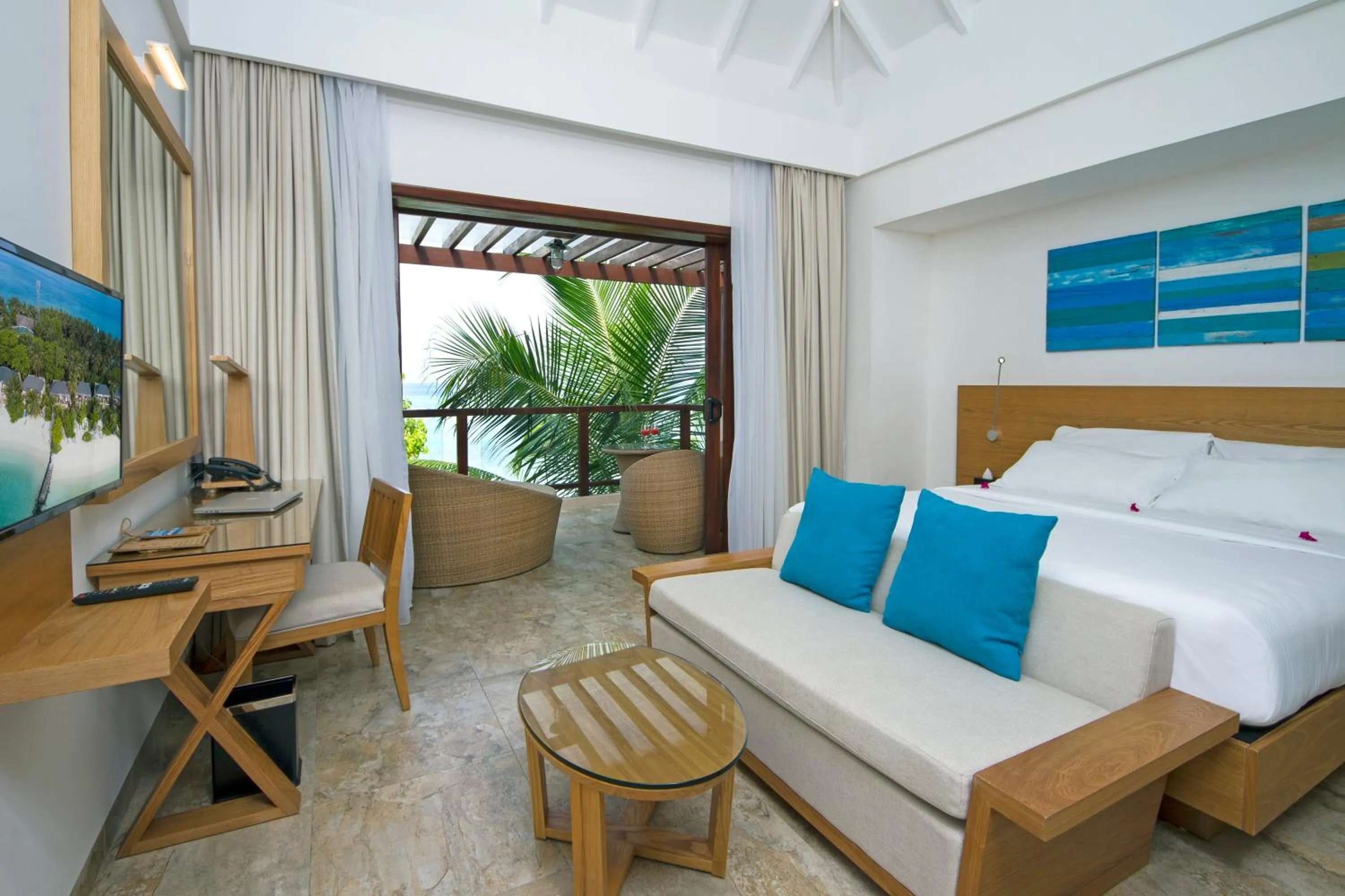 Bedroom, Bed in Summer Island Maldives