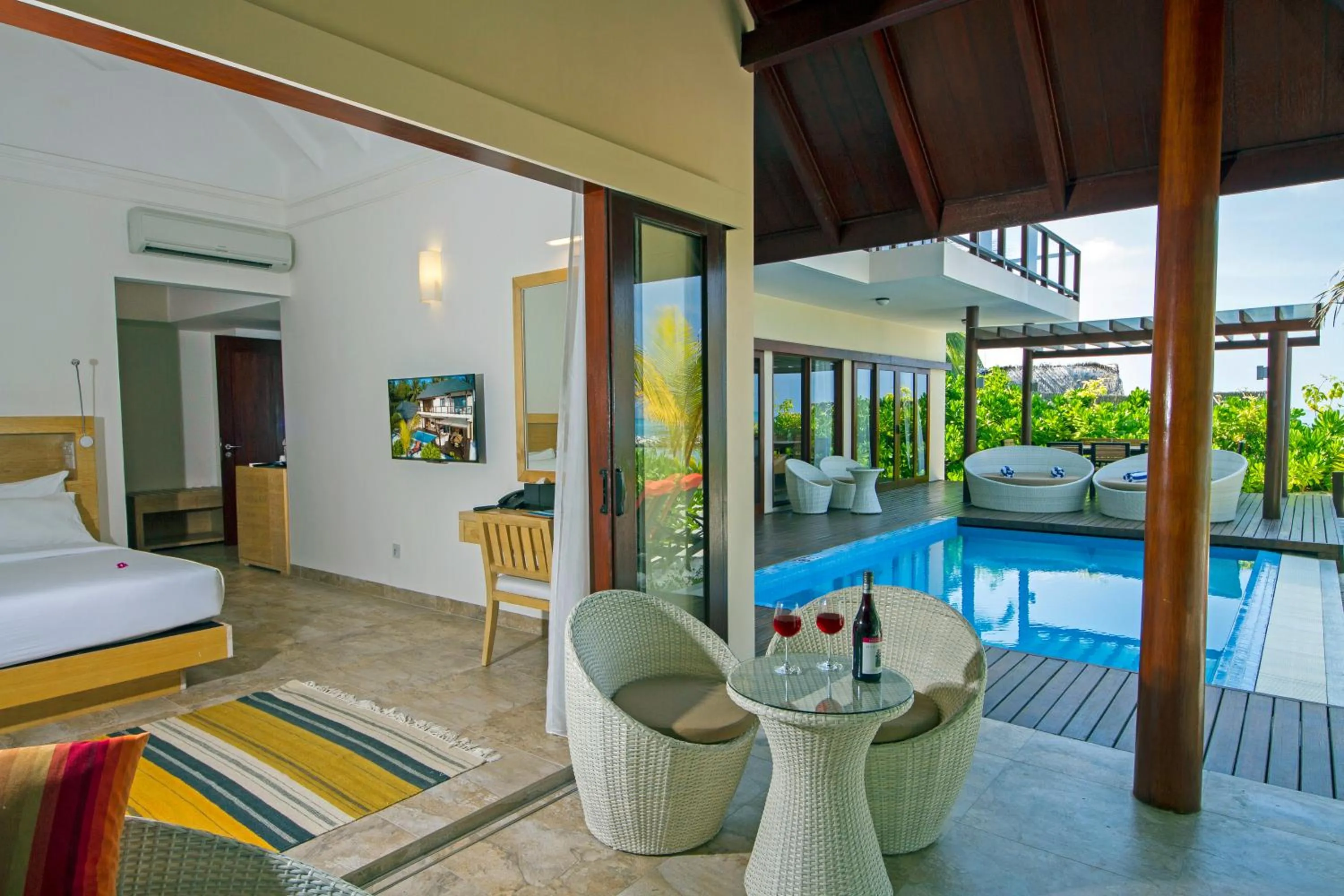 Bedroom in Summer Island Maldives