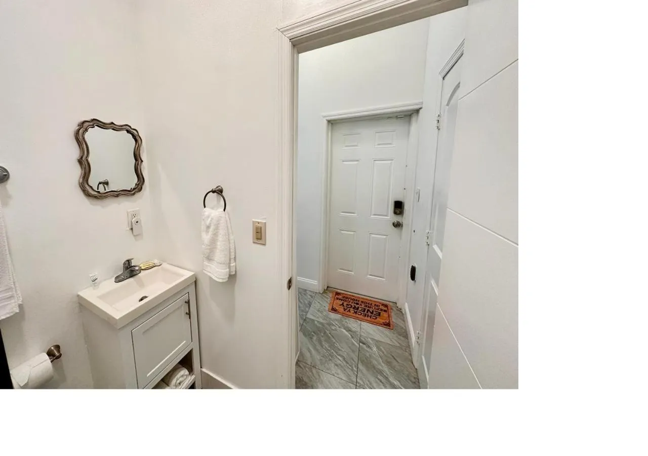 Shower in Blue House Miami