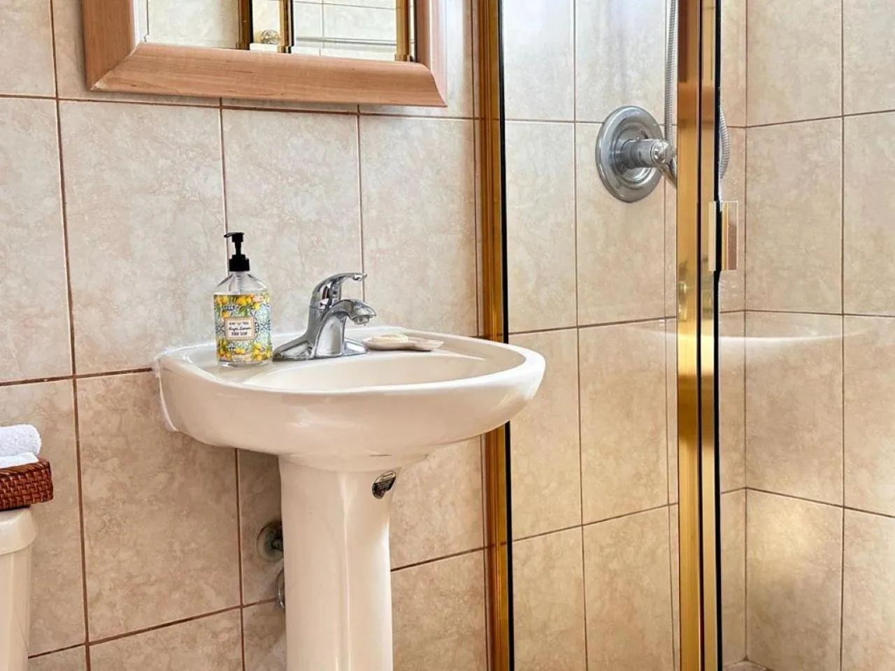 Bathroom in Blue House Miami