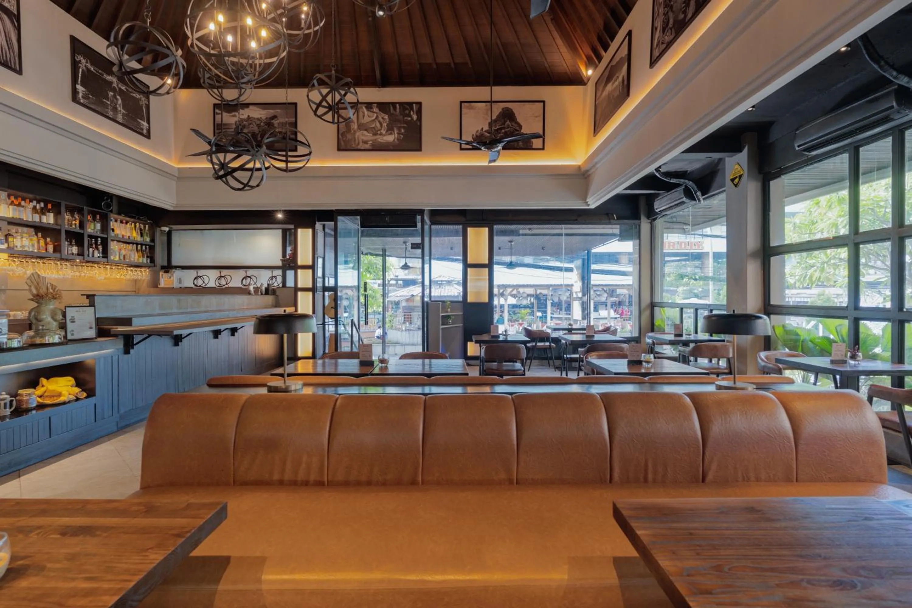 Restaurant/places to eat in The Vira Bali Boutique Hotel & Suite