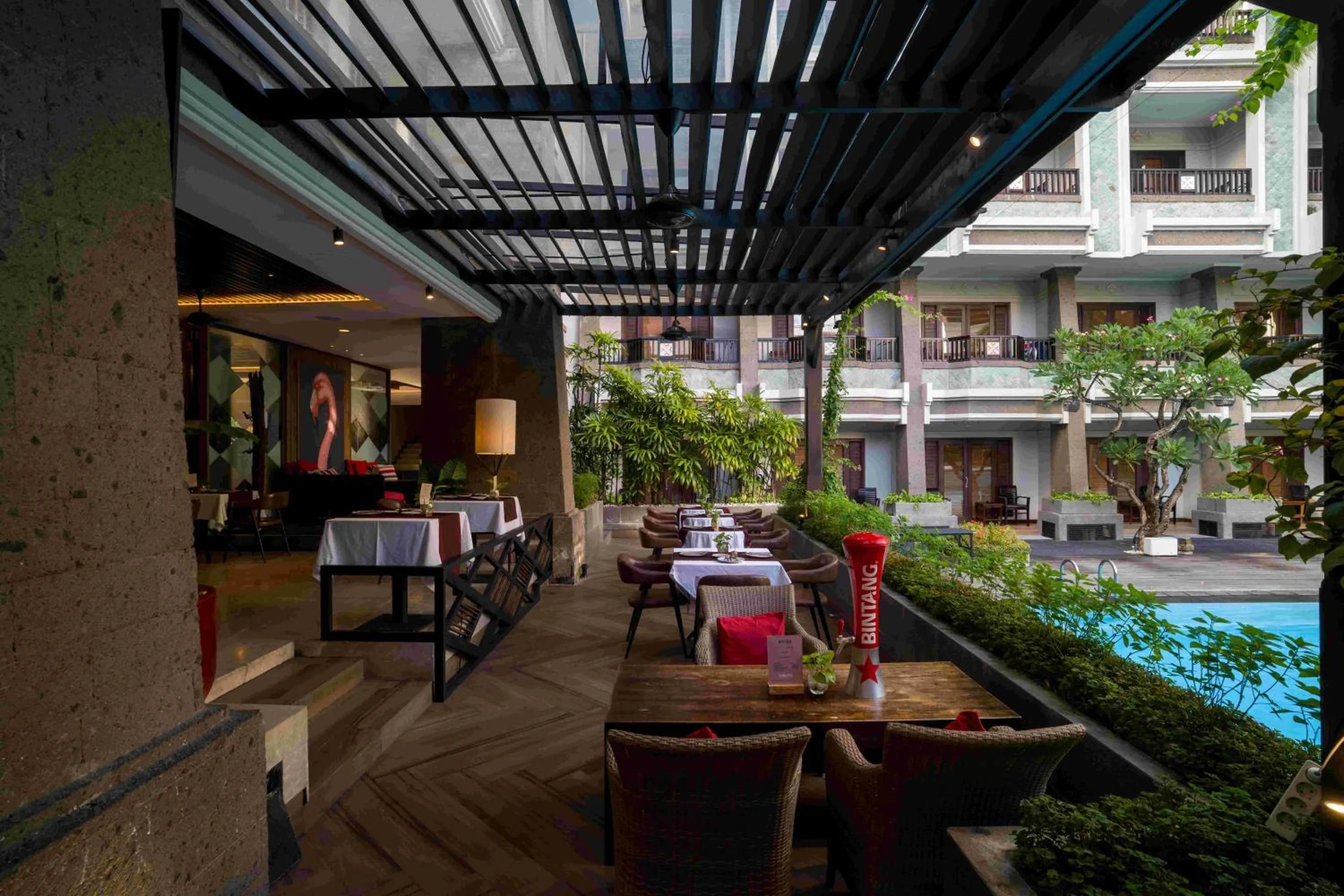 Restaurant/places to eat in The Vira Bali Boutique Hotel & Suite