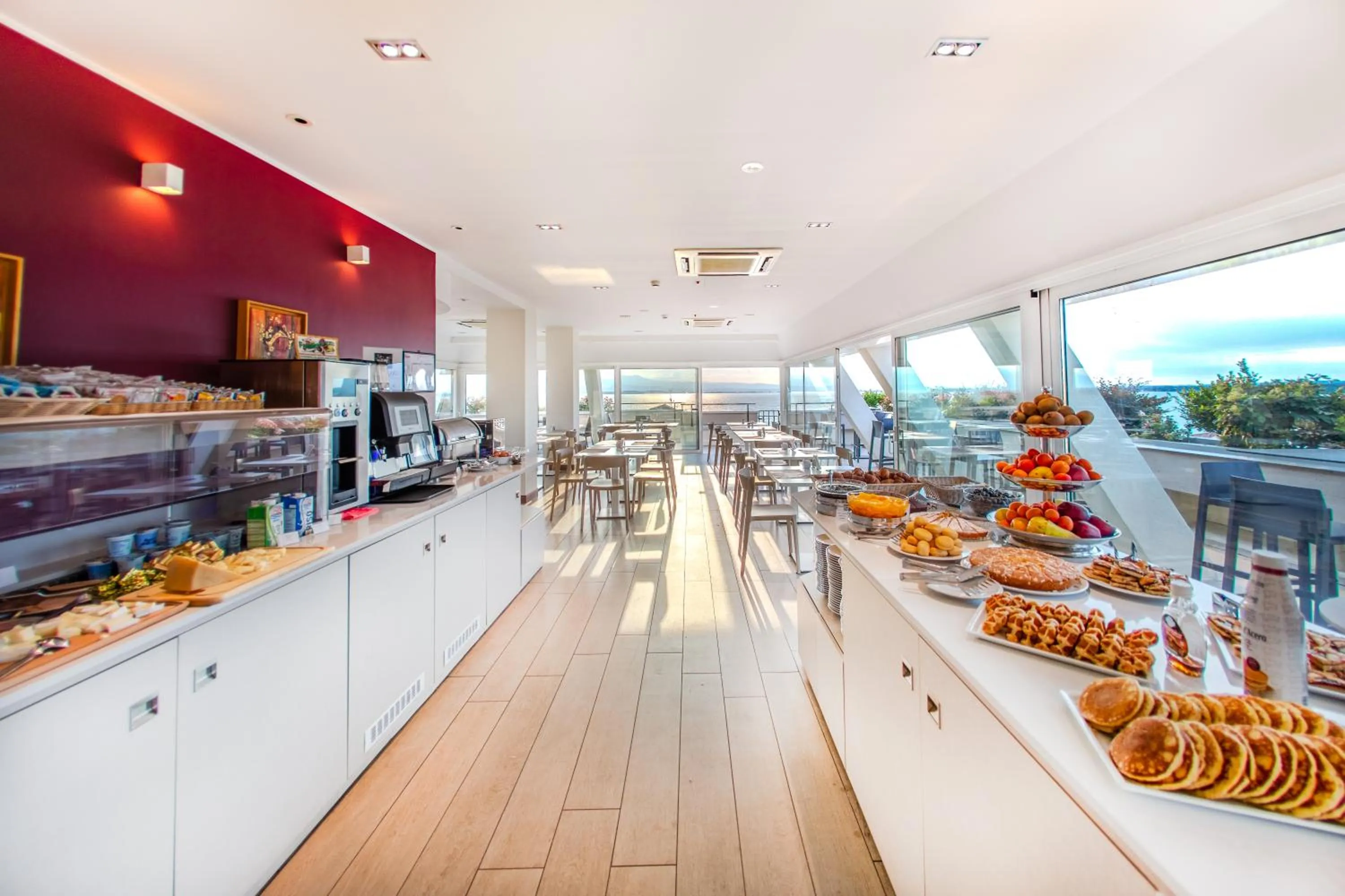 Breakfast in Hotel Bonotto