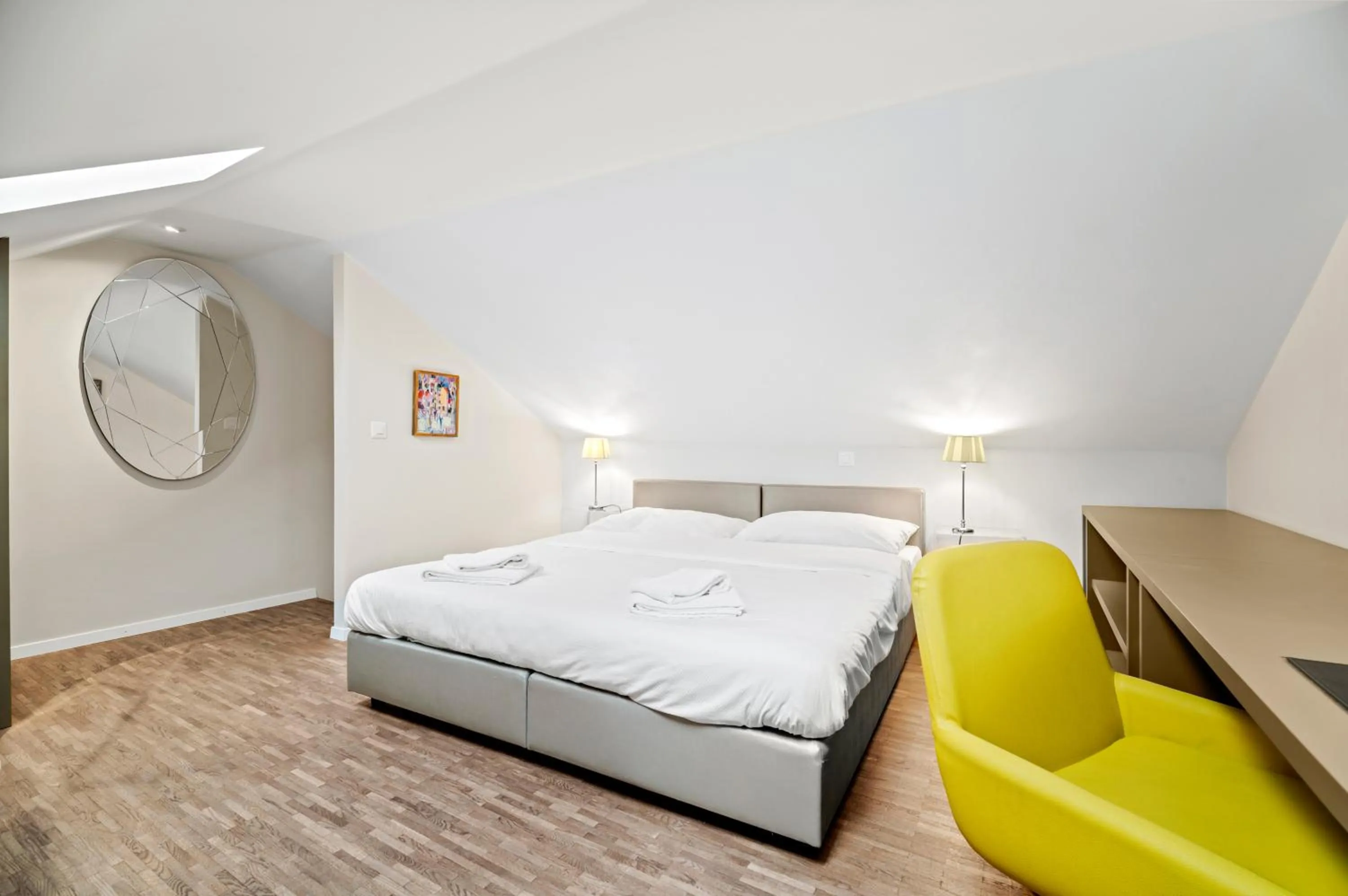 Bed in Aparthotel Hine Adon Fribourg