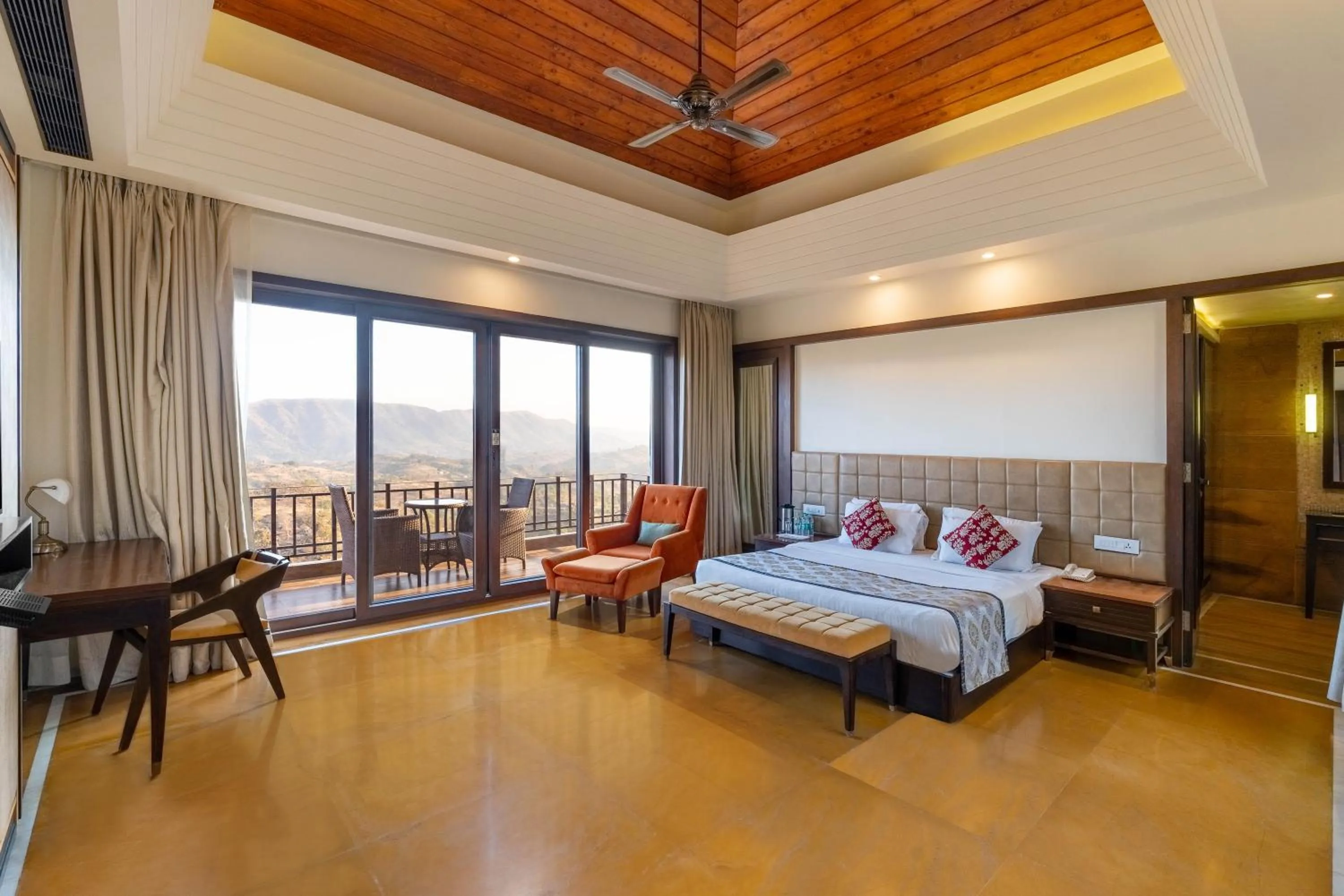 Bed in Mahua Bagh Resort Kumbhalgarh