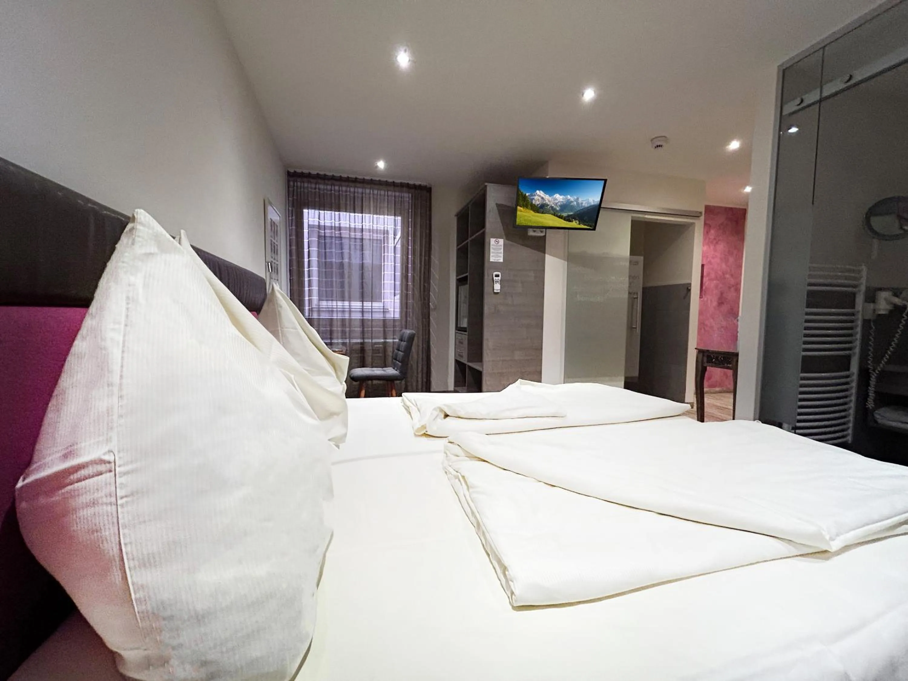 Bed in City Zimmer - Appartement Dina Mariner