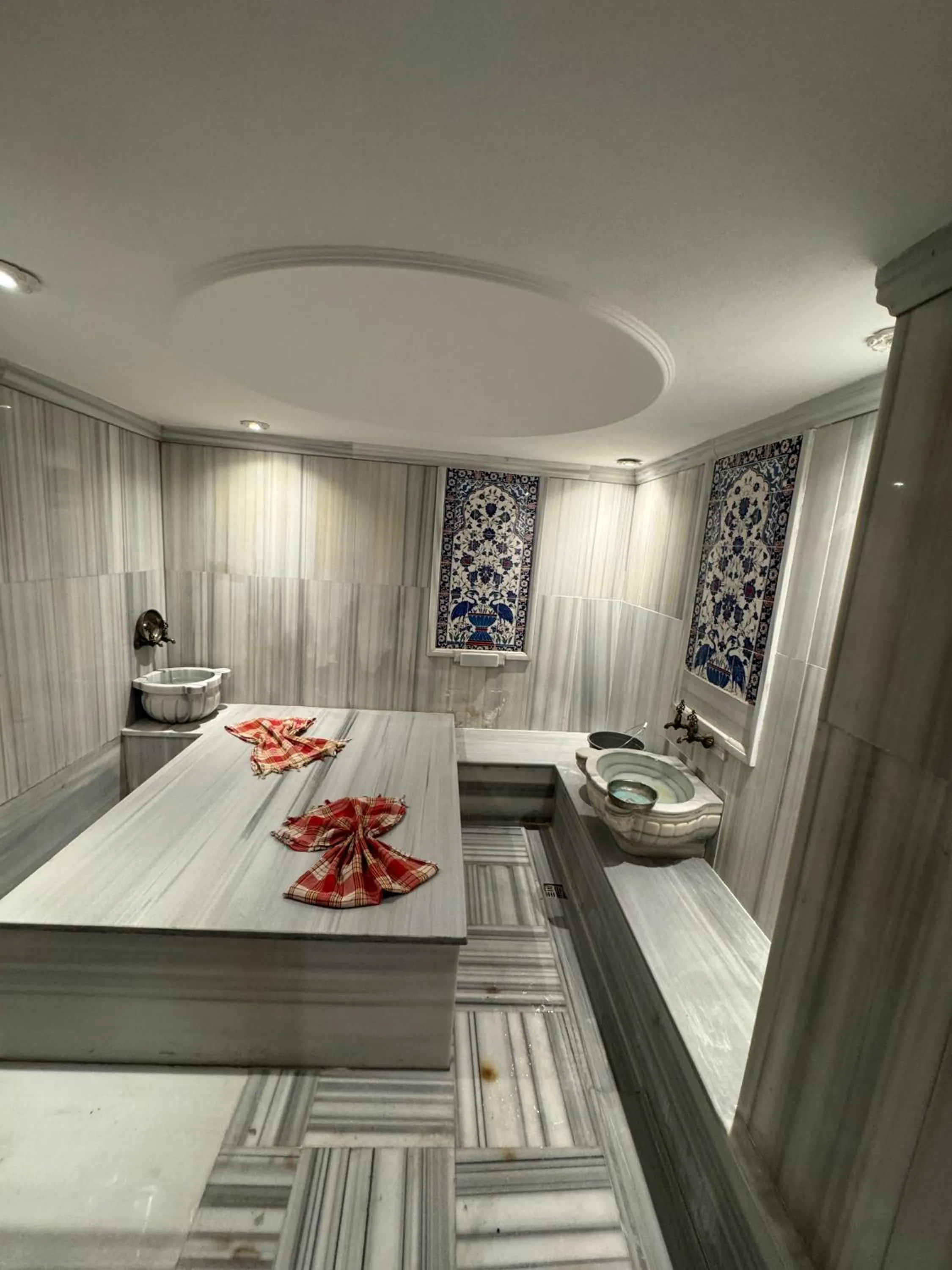 Property building, Bed in Hotel Perula & SPA