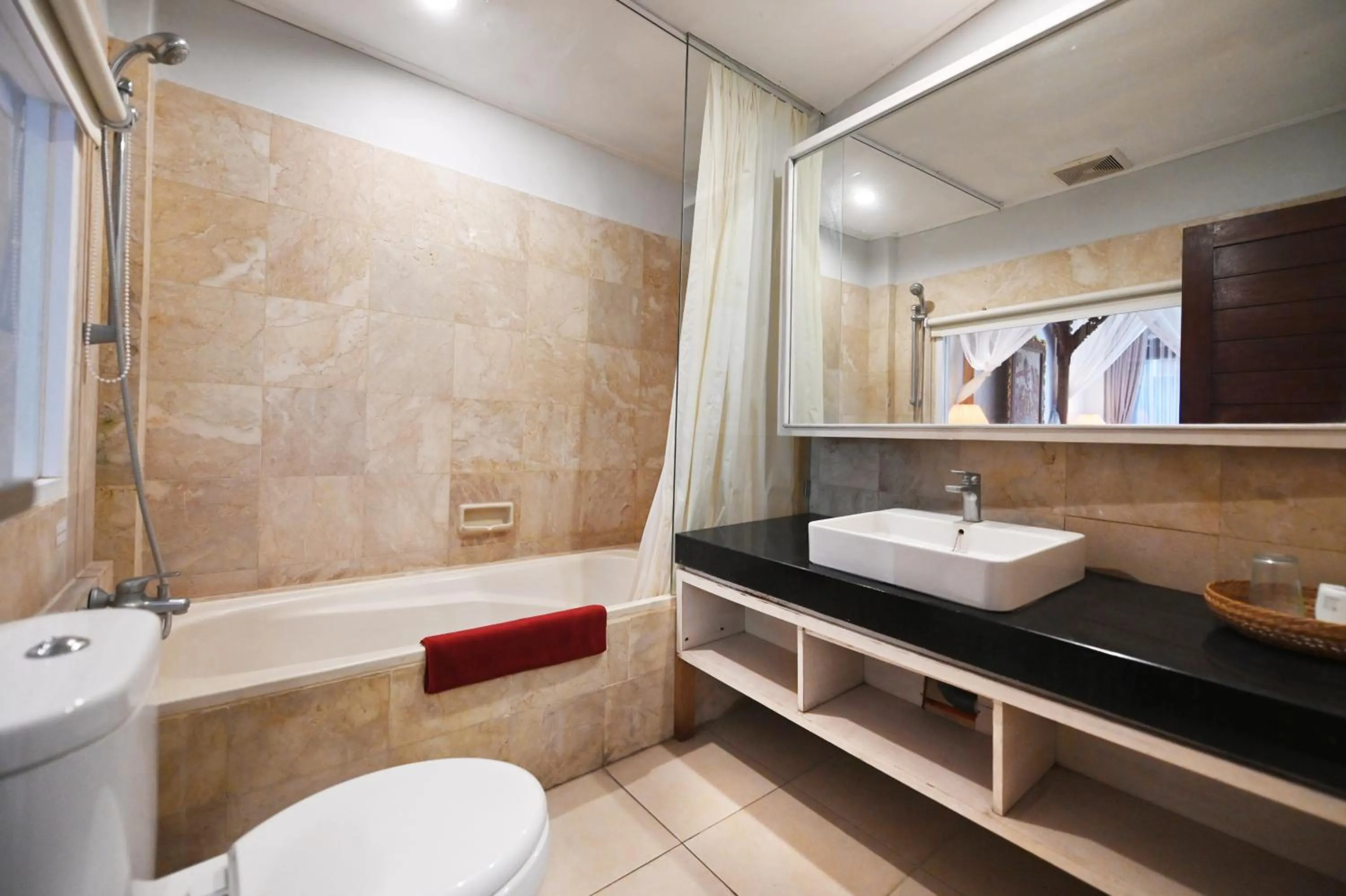 Bathroom in Puri Dewa Bharata Hotel & Villas