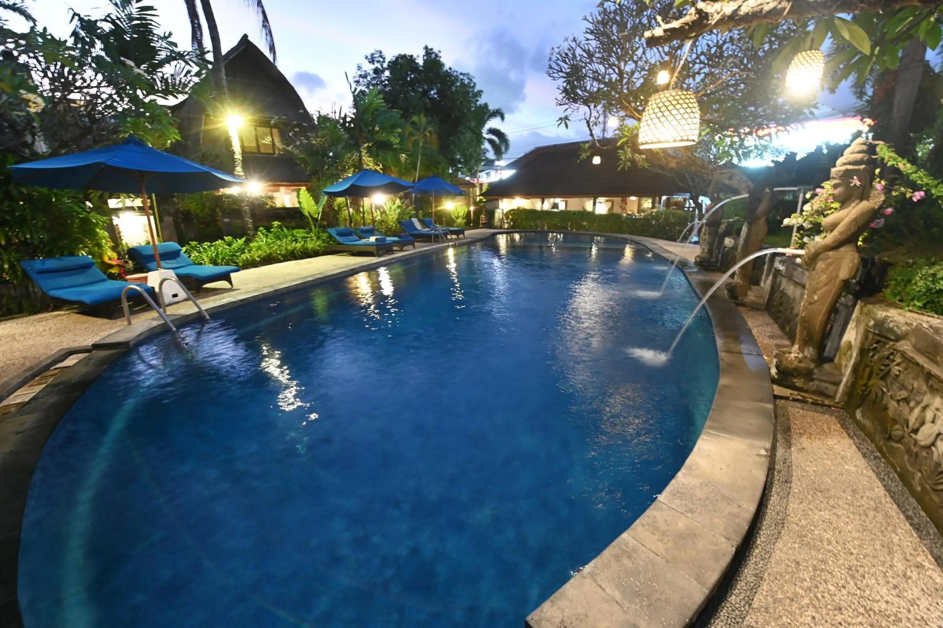 Swimming pool in Puri Dewa Bharata Hotel & Villas