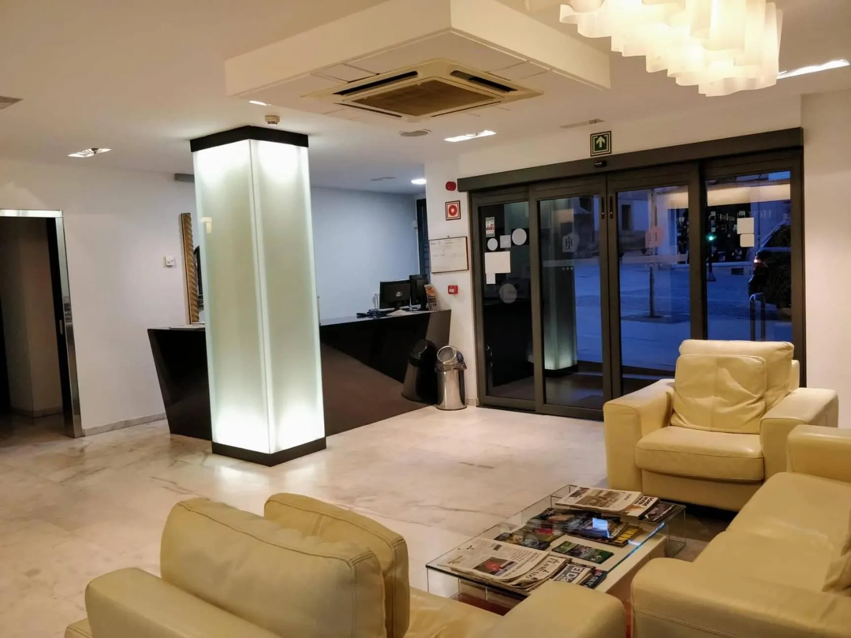 Lobby or reception in Alameda Centro