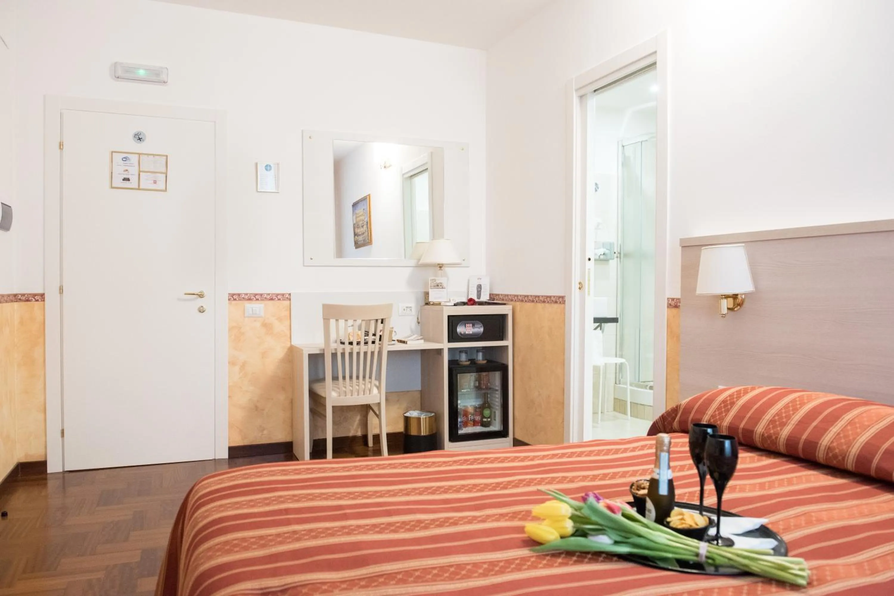 Bedroom, Bed in Domus Giulia