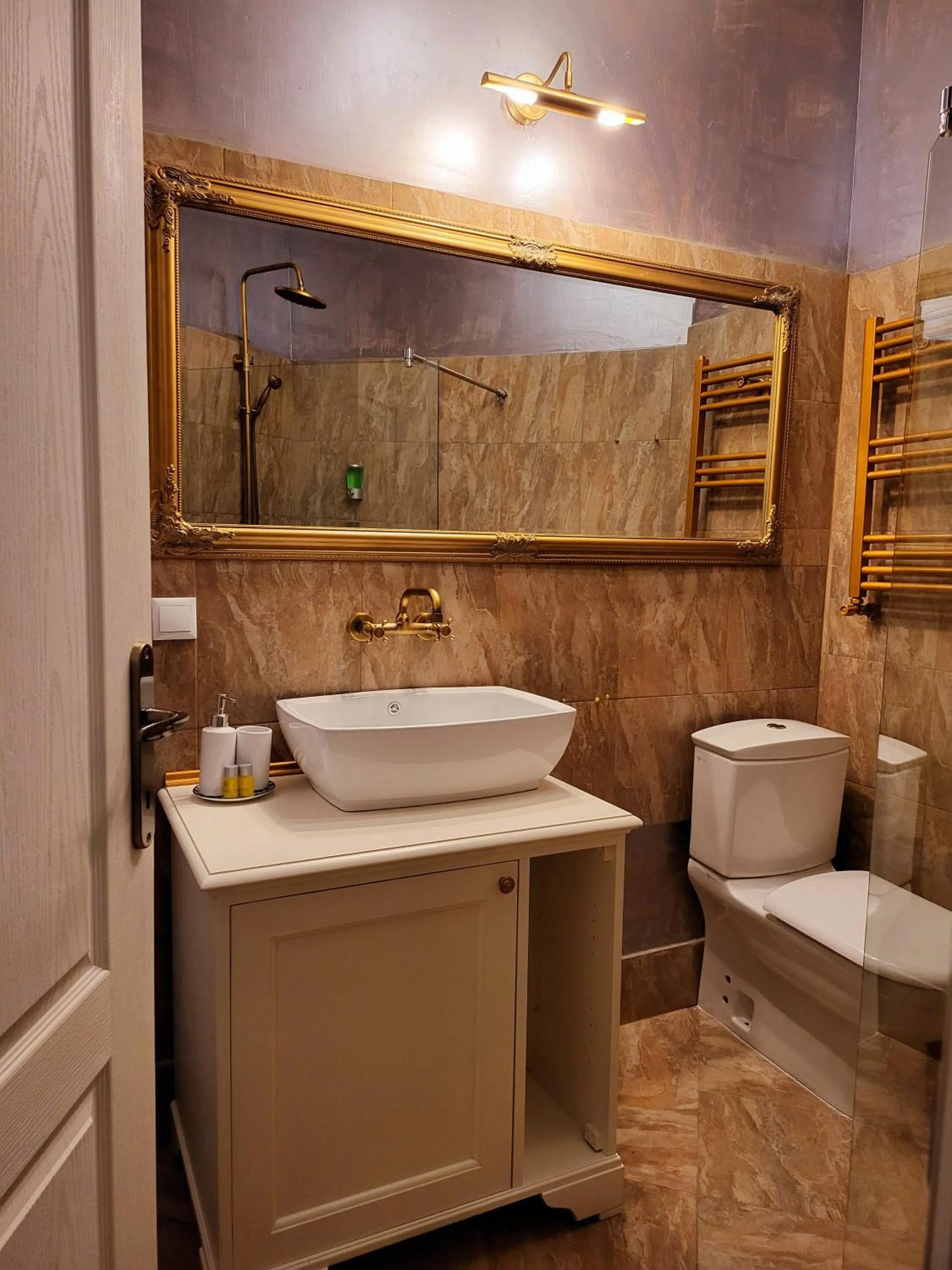 Bathroom in NF Palace Old City Bucharest