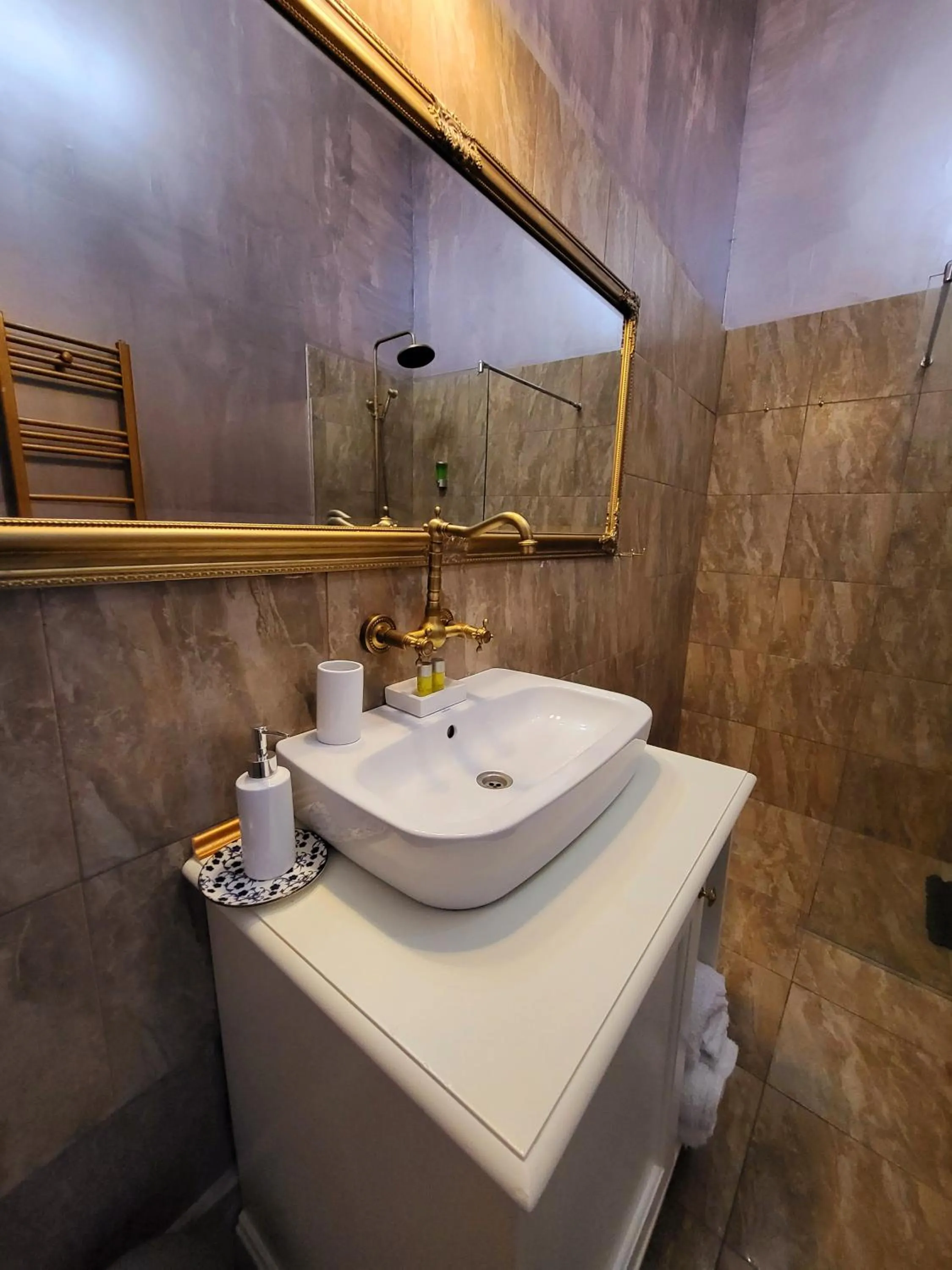 Bathroom in NF Palace Old City Bucharest