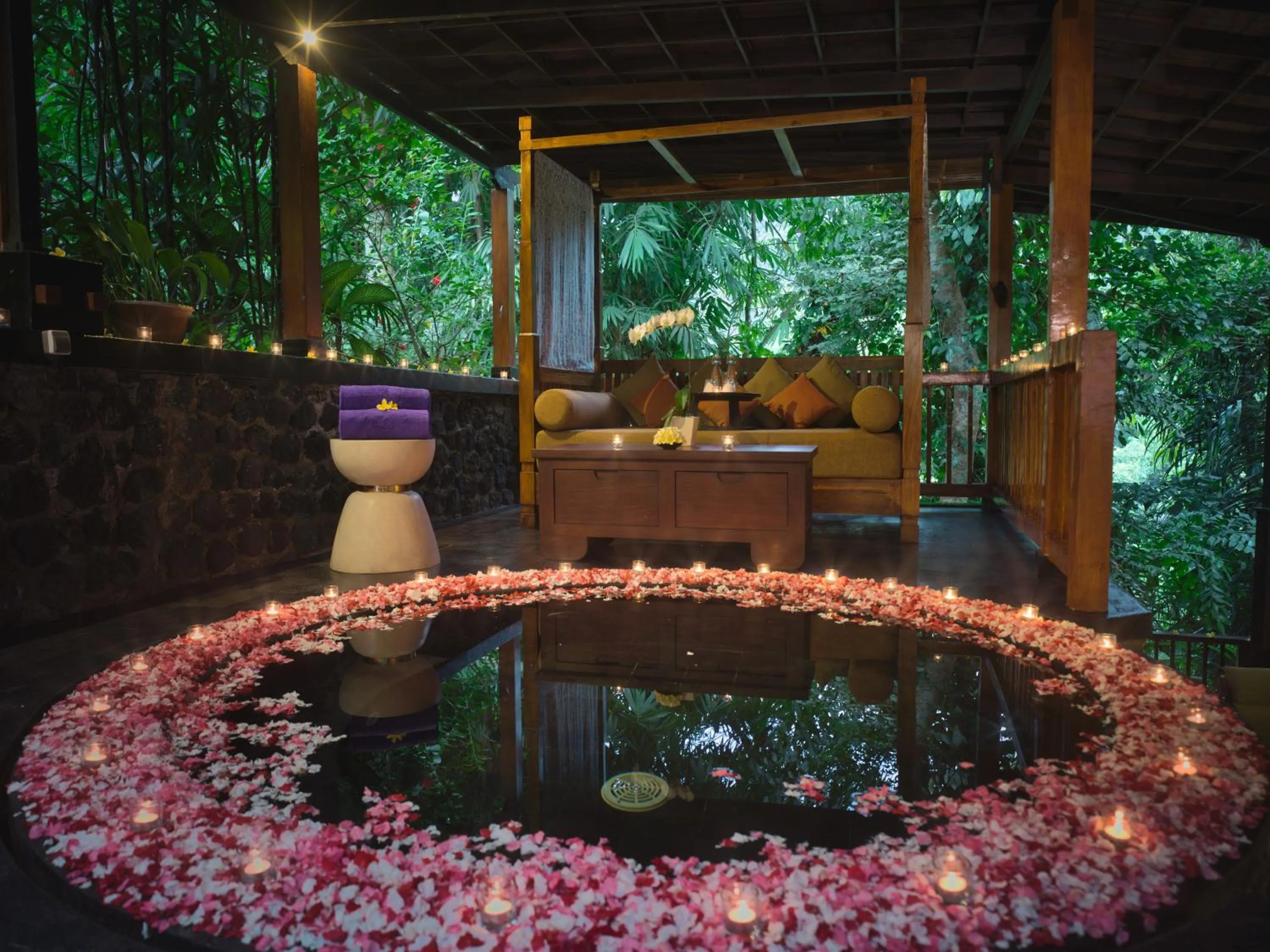 Spa and wellness centre/facilities in Nandini Jungle by Hanging Gardens