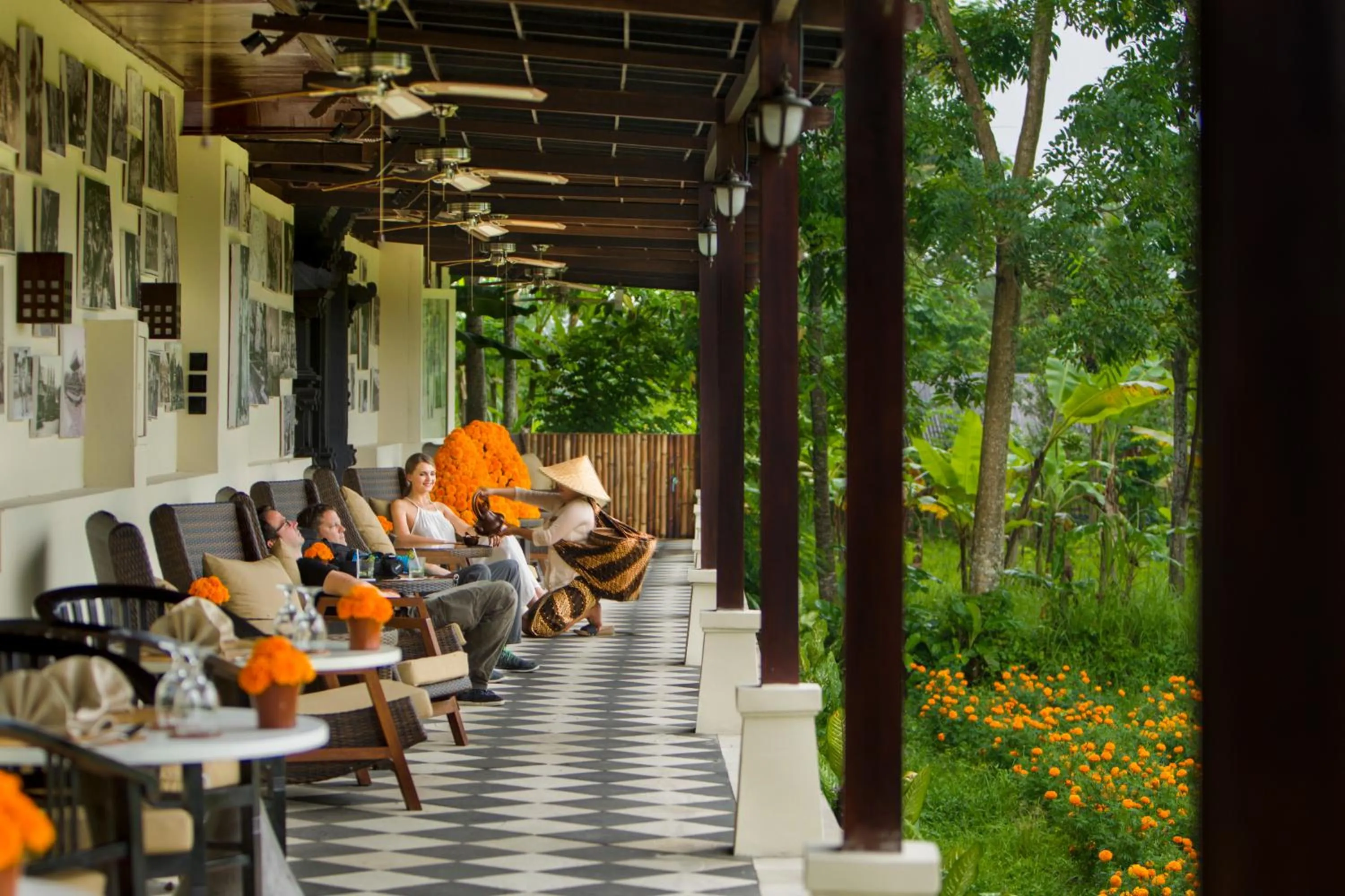 Restaurant/places to eat in Nandini Jungle by Hanging Gardens