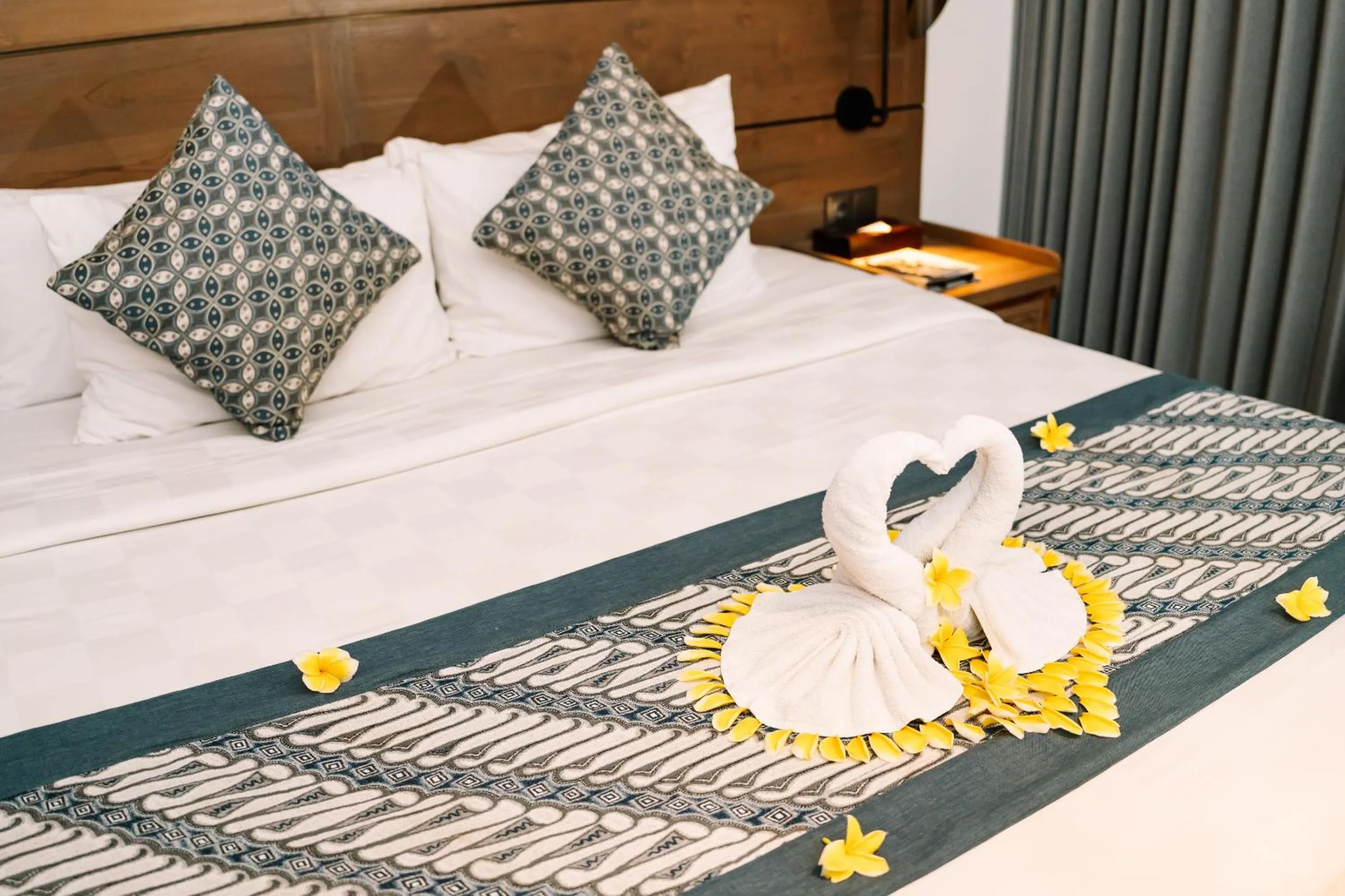 Decorative detail, Bed in Rama Beach Resort and Villas
