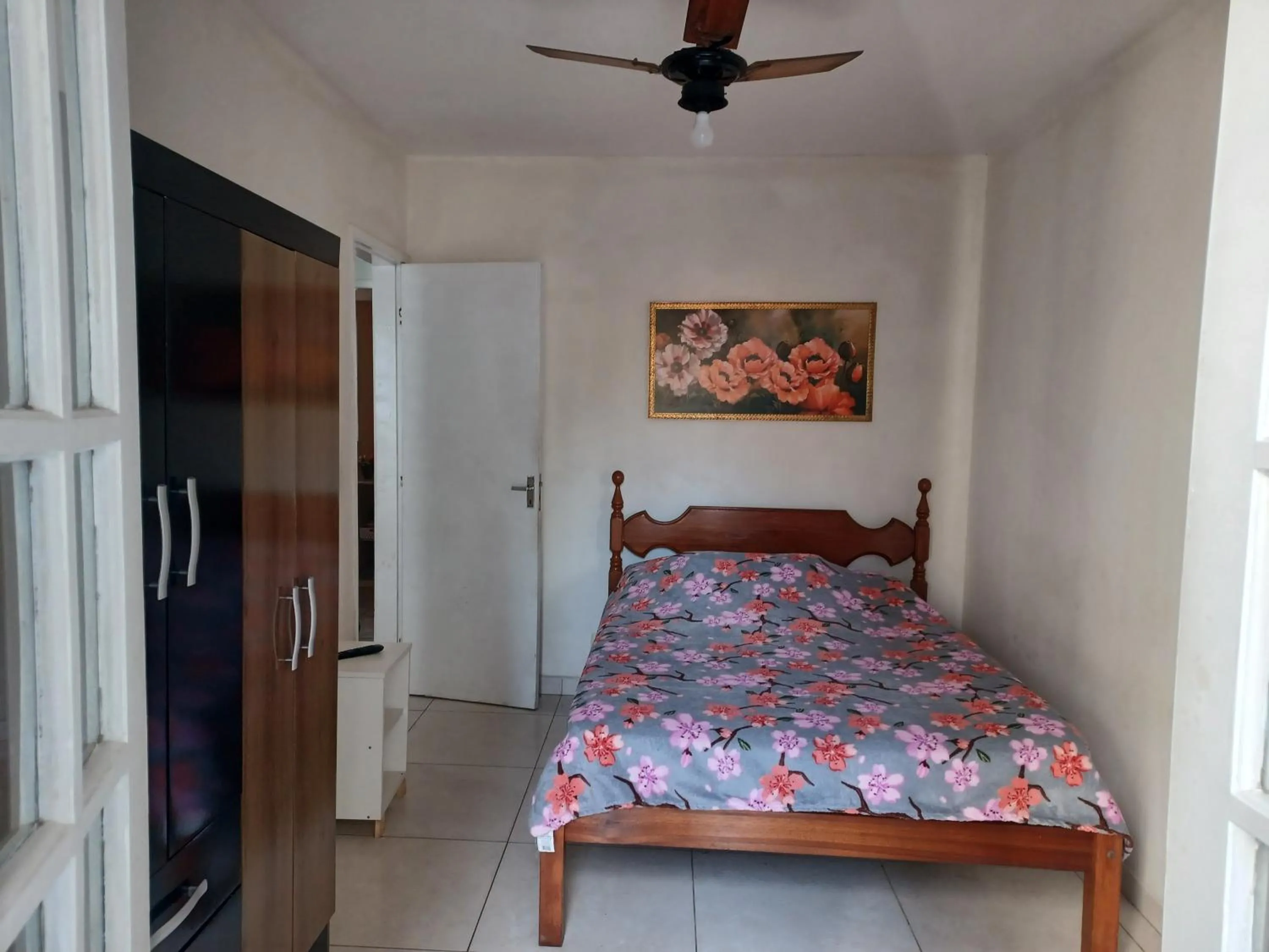 Bedroom, Bed in CASA a 3 MIN a PÉ da PRAIA DO FORTE - CHURRASQUEIRA - WI FI